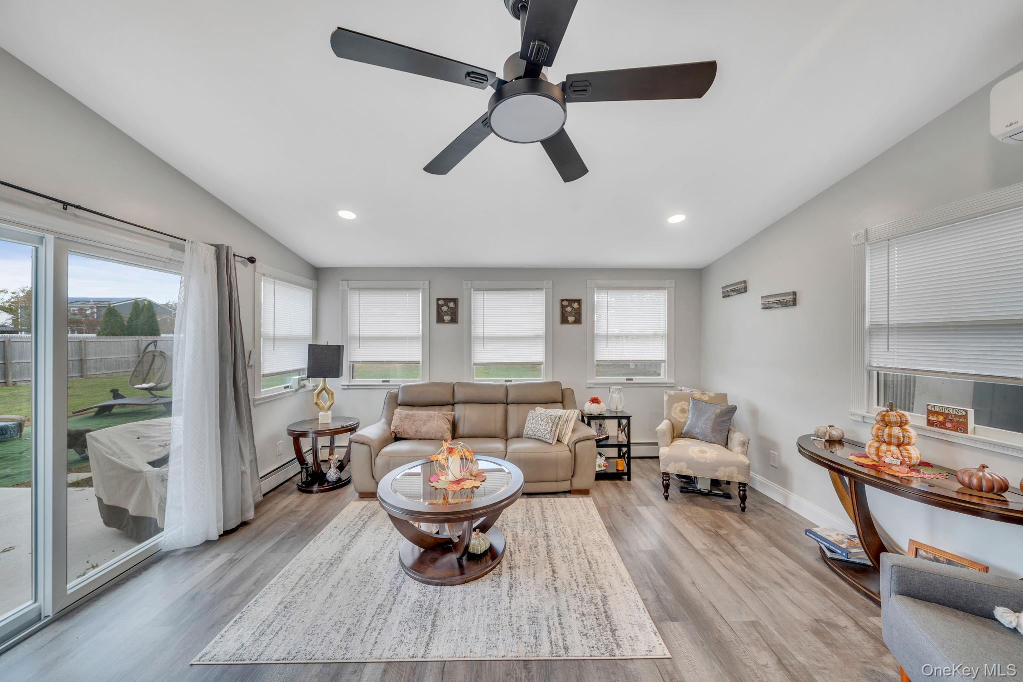 50 Forte Avenue, Medford, NY 11763