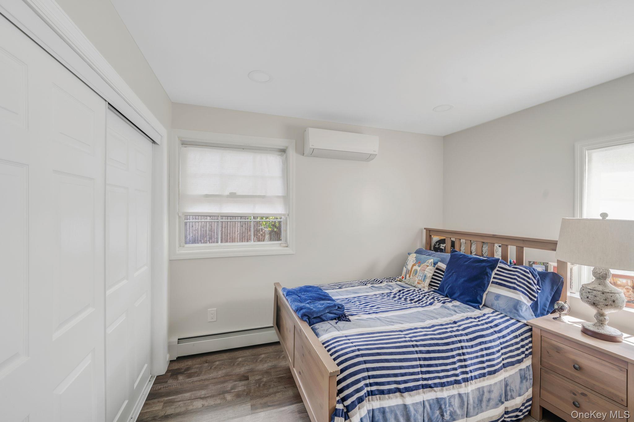 50 Forte Avenue, Medford, NY 11763