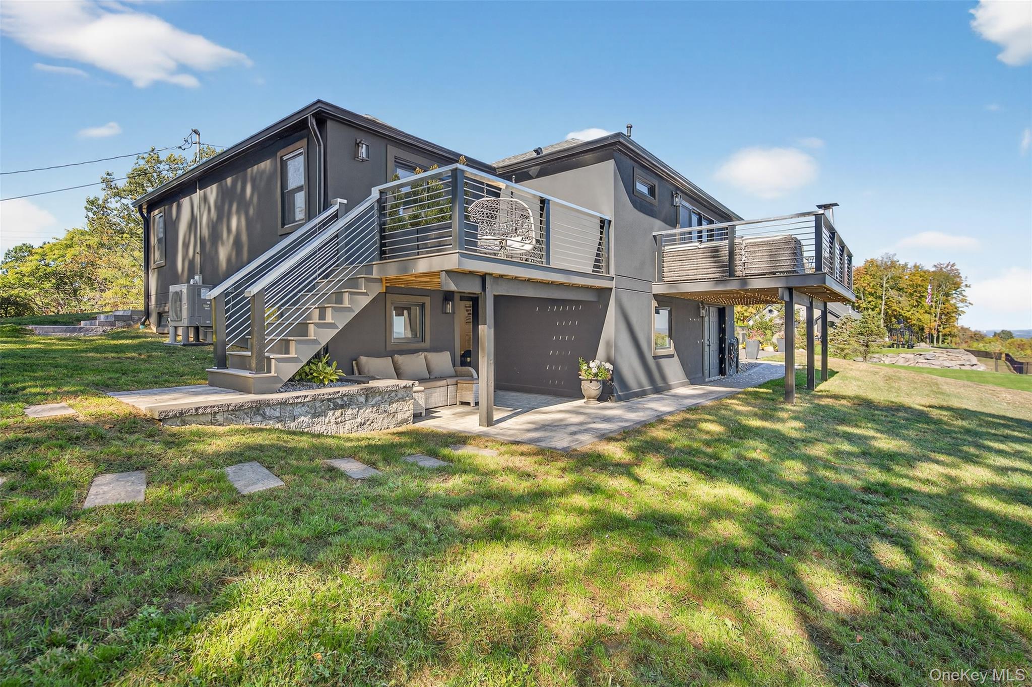 1568 Route 9W, Marlboro, NY 12542