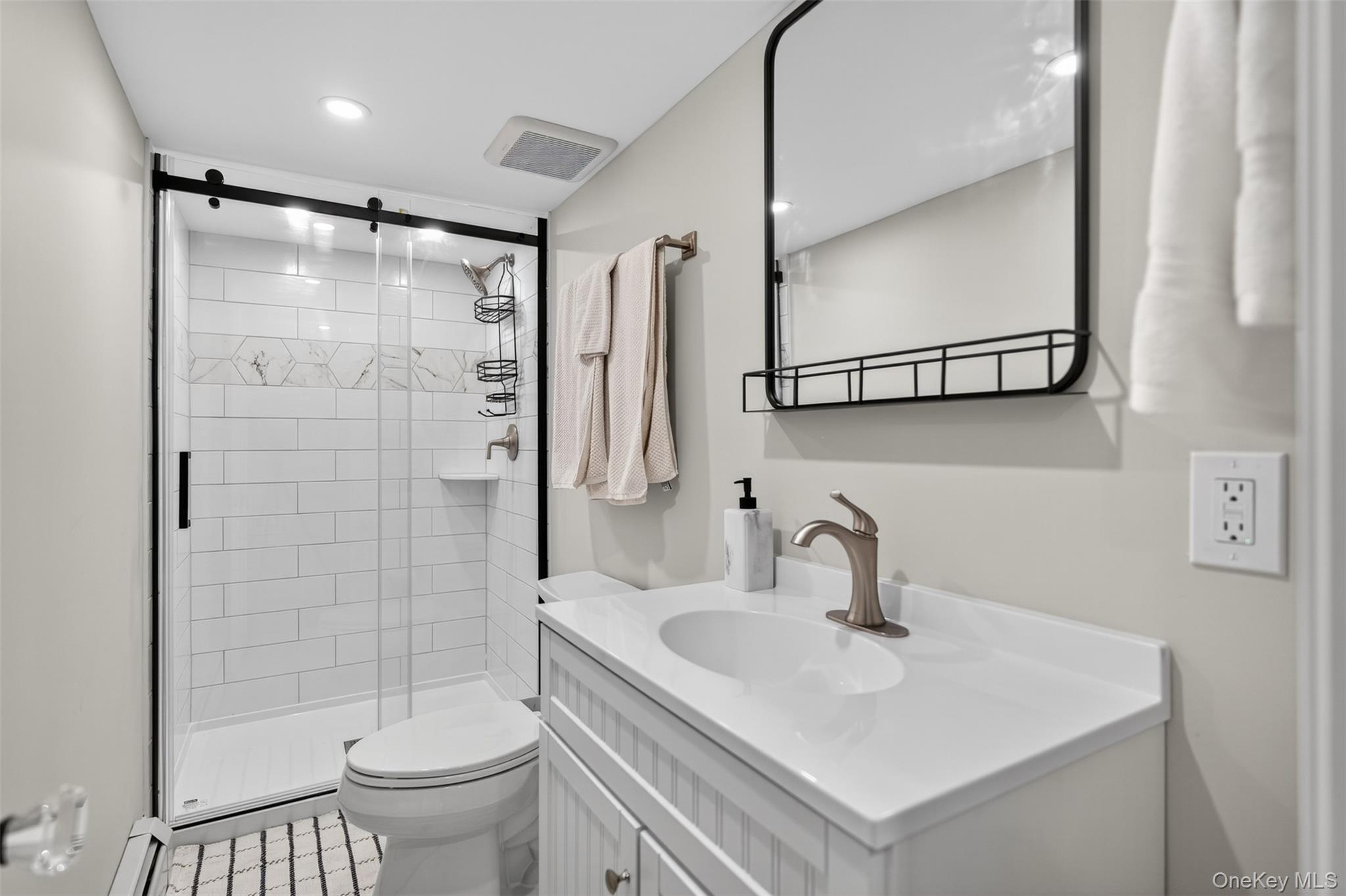 1568 Route 9W, Marlboro, NY 12542