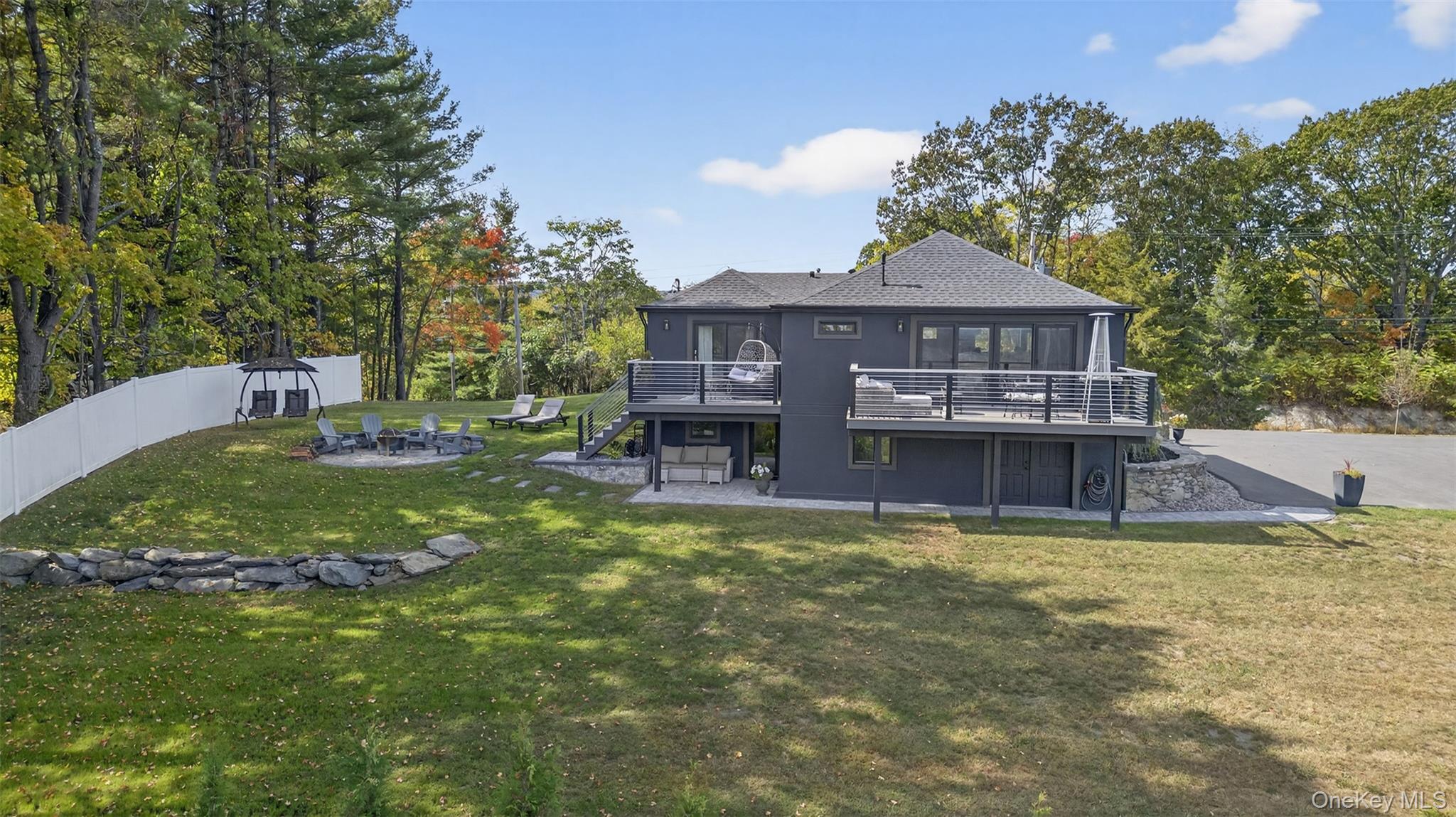 1568 Route 9W, Marlboro, NY 12542