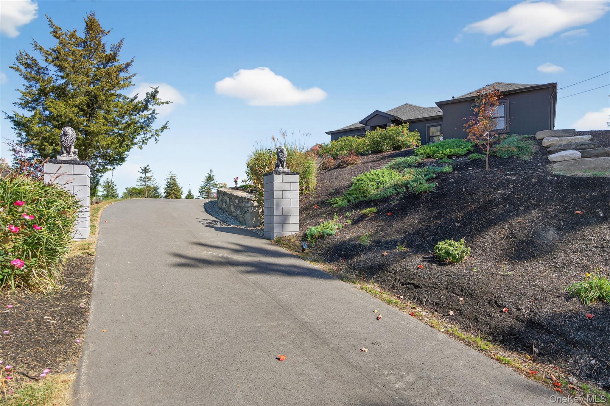 1568 Route 9W, Marlboro, NY 12542