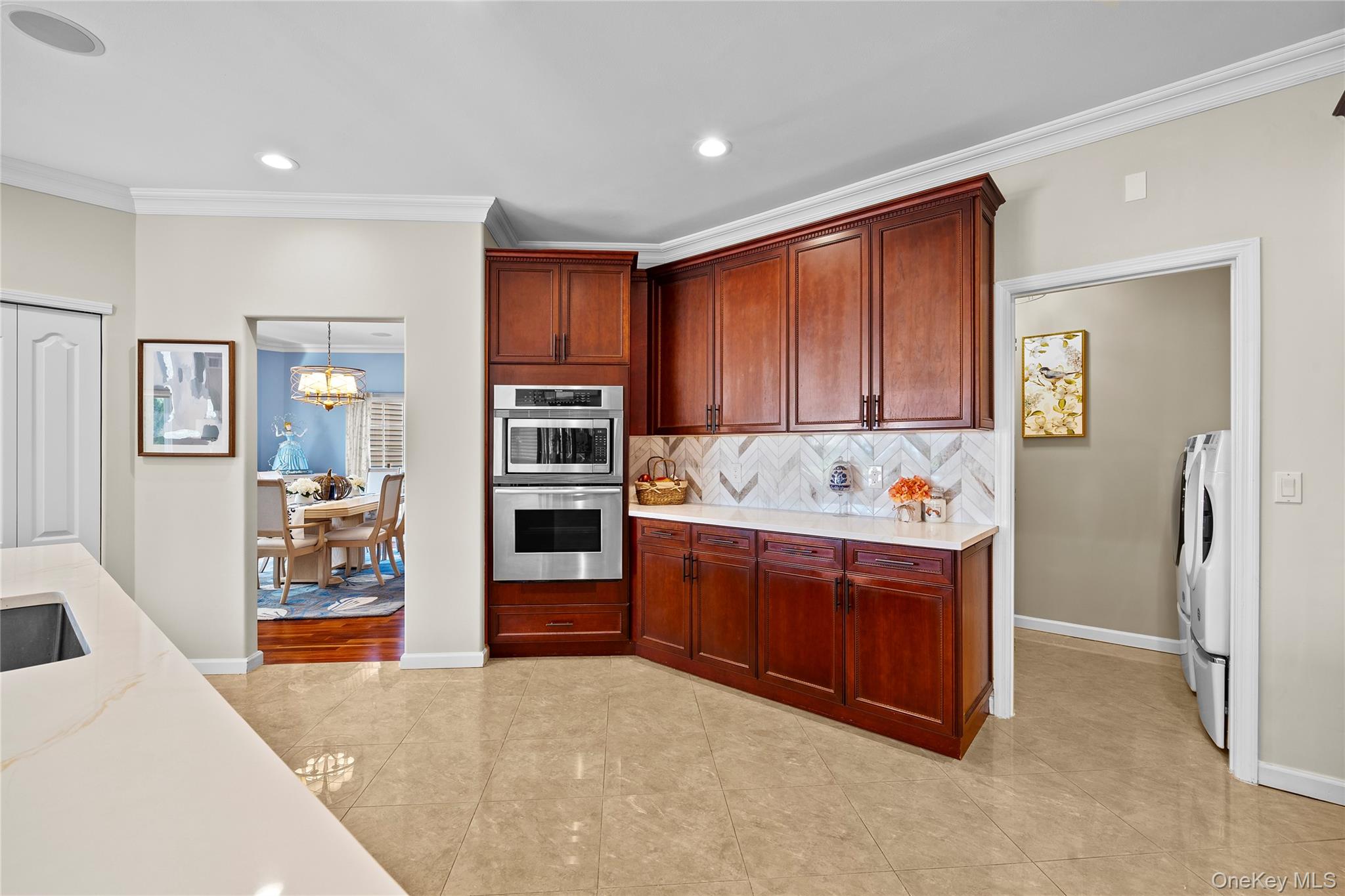 77 Hamlet Drive, Mount Sinai, NY 11766