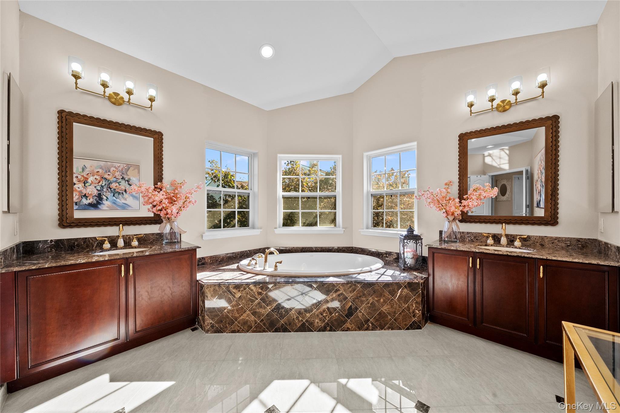 77 Hamlet Drive, Mount Sinai, NY 11766