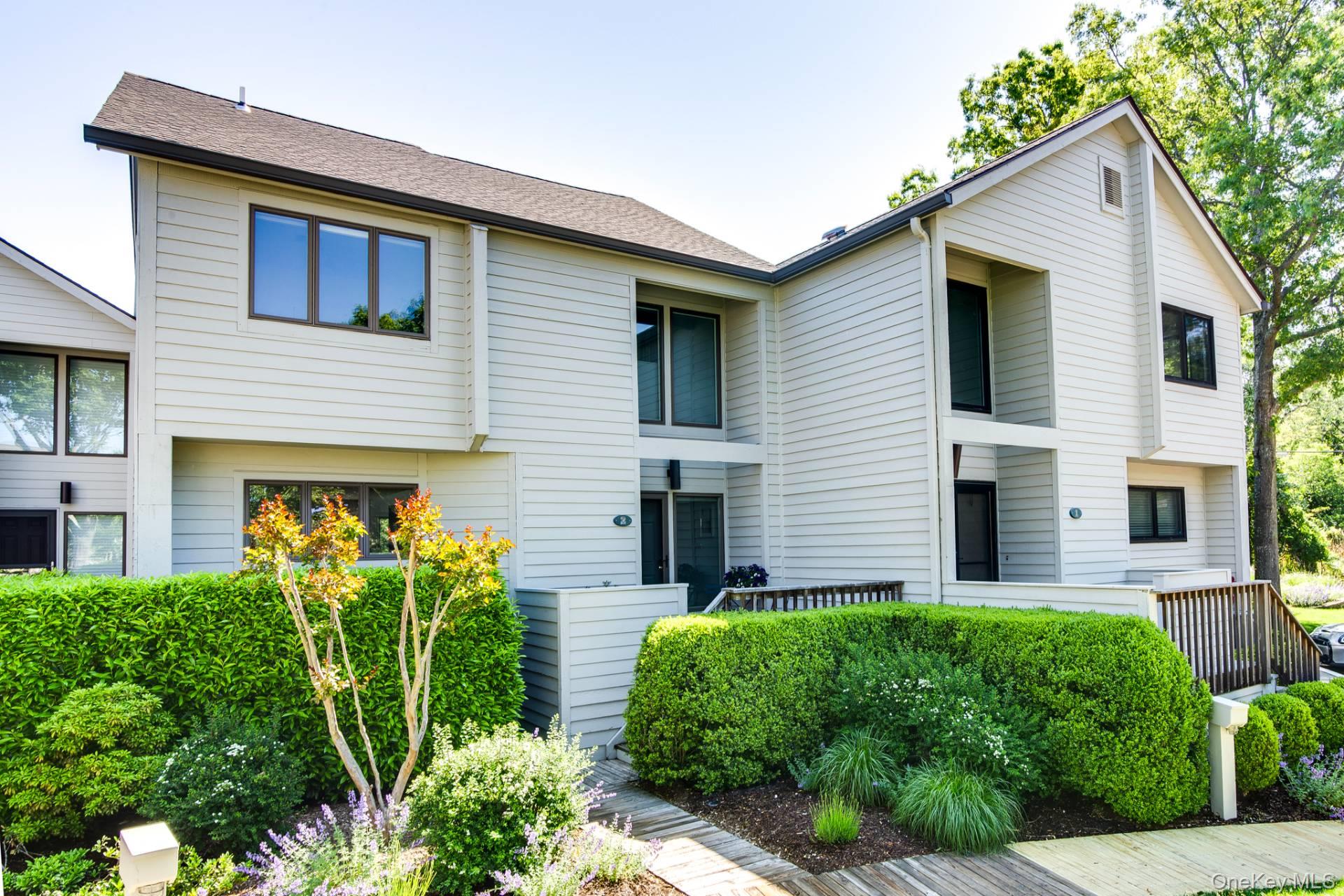 68 W Water Street # 2, Sag Harbor, NY 11963