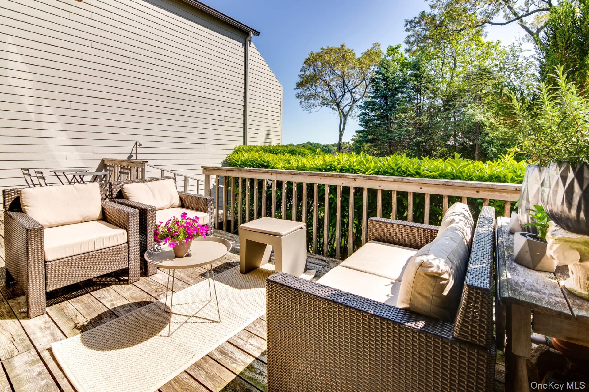 68 W Water Street # 2, Sag Harbor, NY 11963