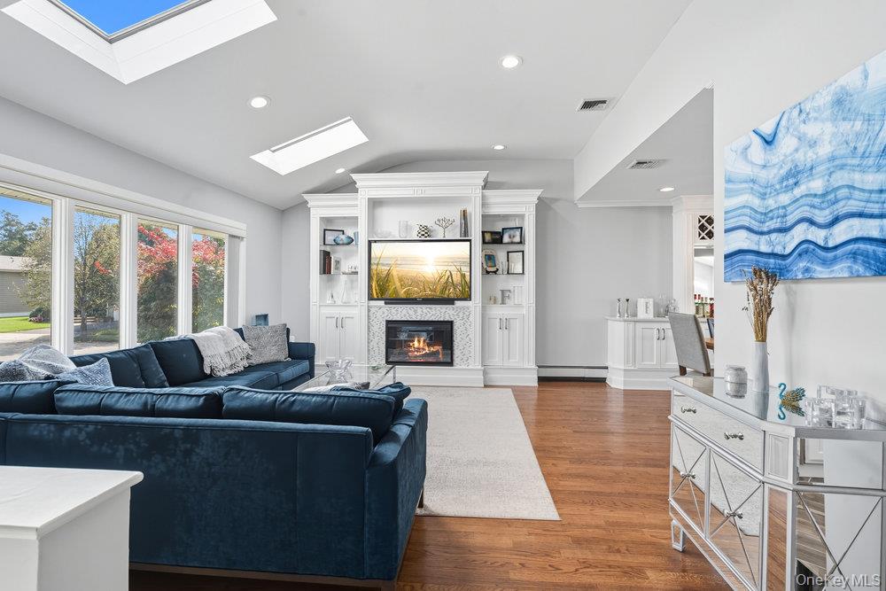 3 Fortune Lane, Jericho, NY 11753