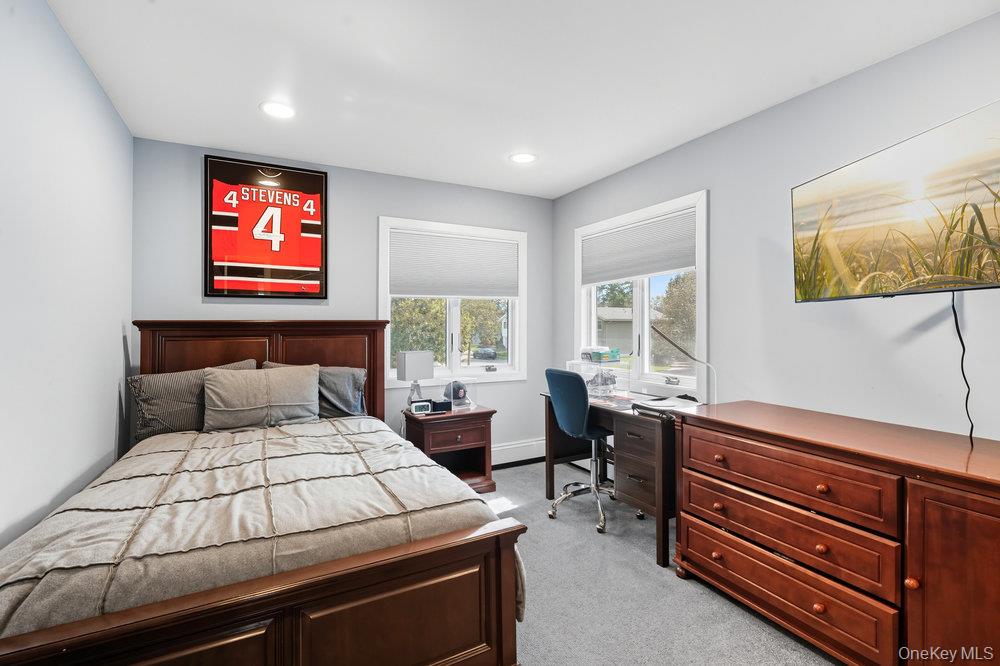 3 Fortune Lane, Jericho, NY 11753