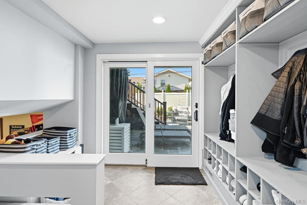 3 Fortune Lane, Jericho, NY 11753