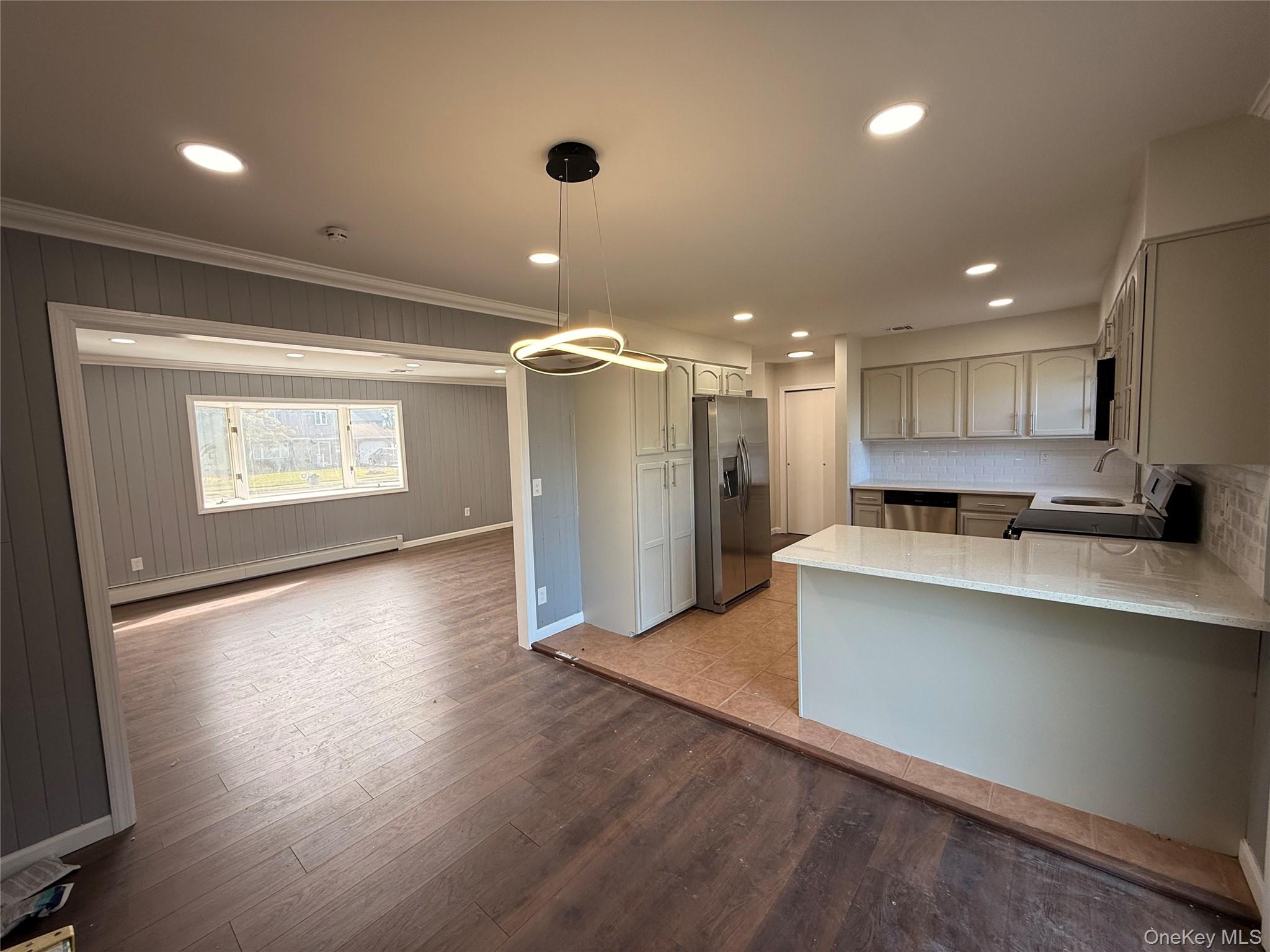 39 2nd Place, Central Islip, NY 11722