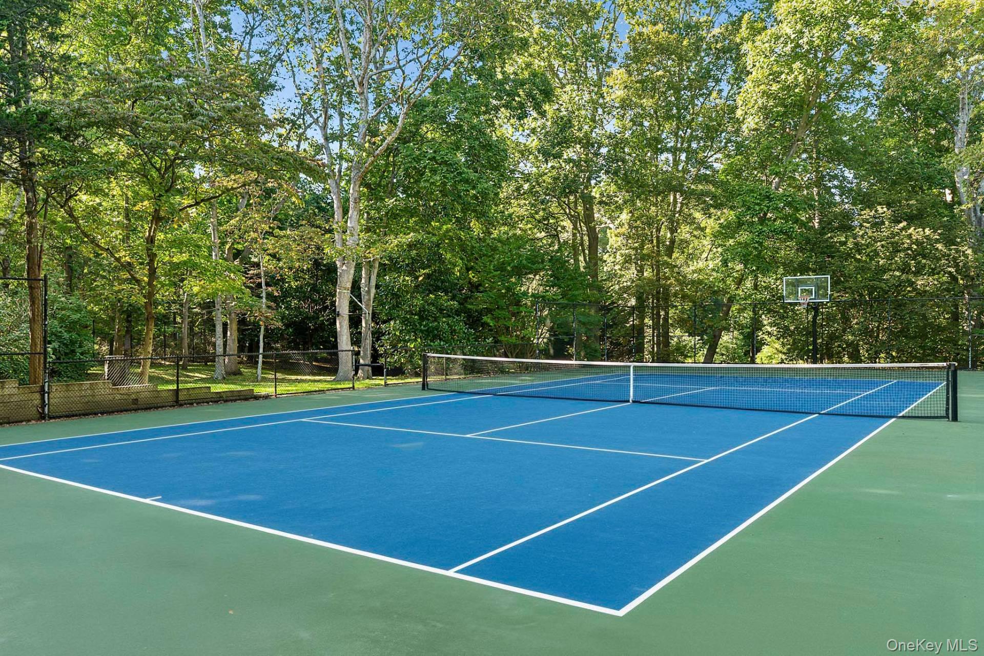 2587 Deerfield Road, Sag Harbor, NY 11963