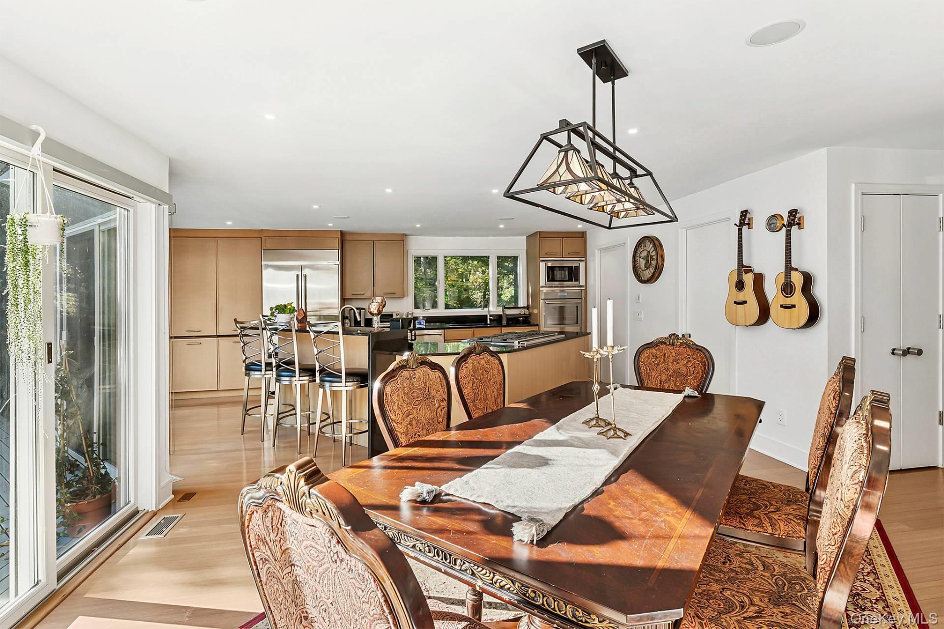 2587 Deerfield Road, Sag Harbor, NY 11963