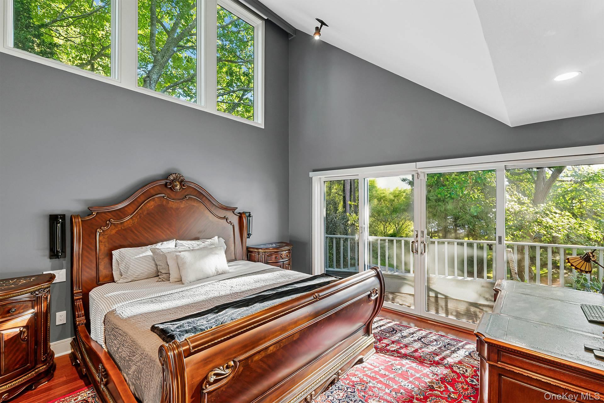 2587 Deerfield Road, Sag Harbor, NY 11963