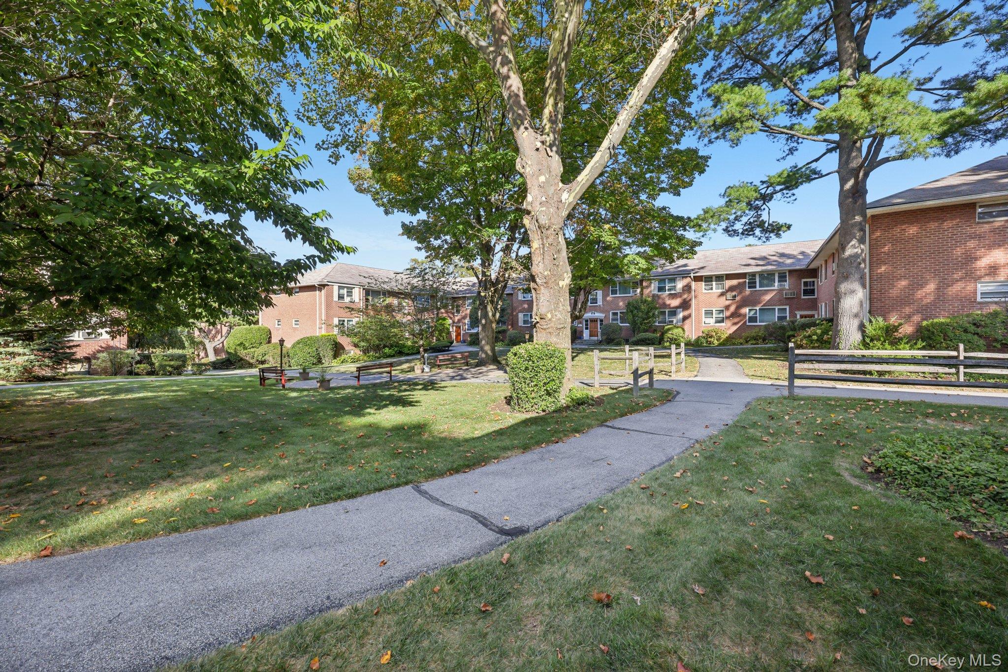 121 N Broadway # 12A, White Plains, NY 10603