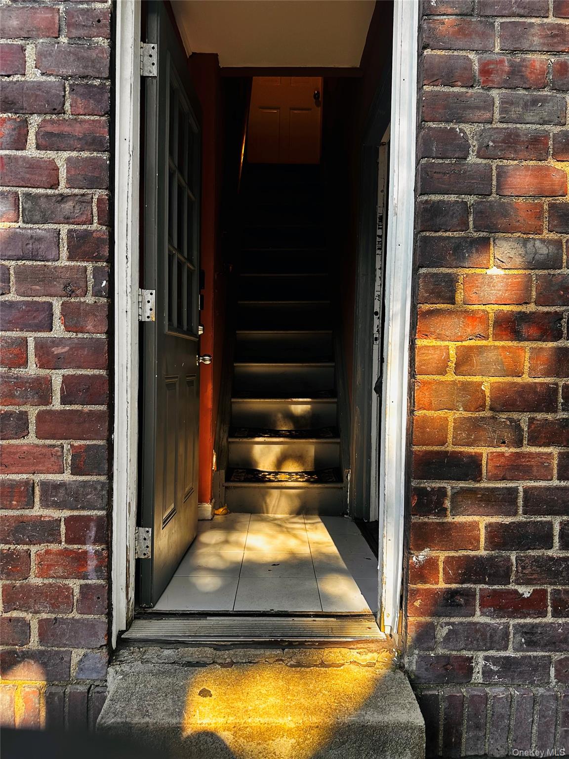 17 Flint Avenue, Hempstead, NY 11550