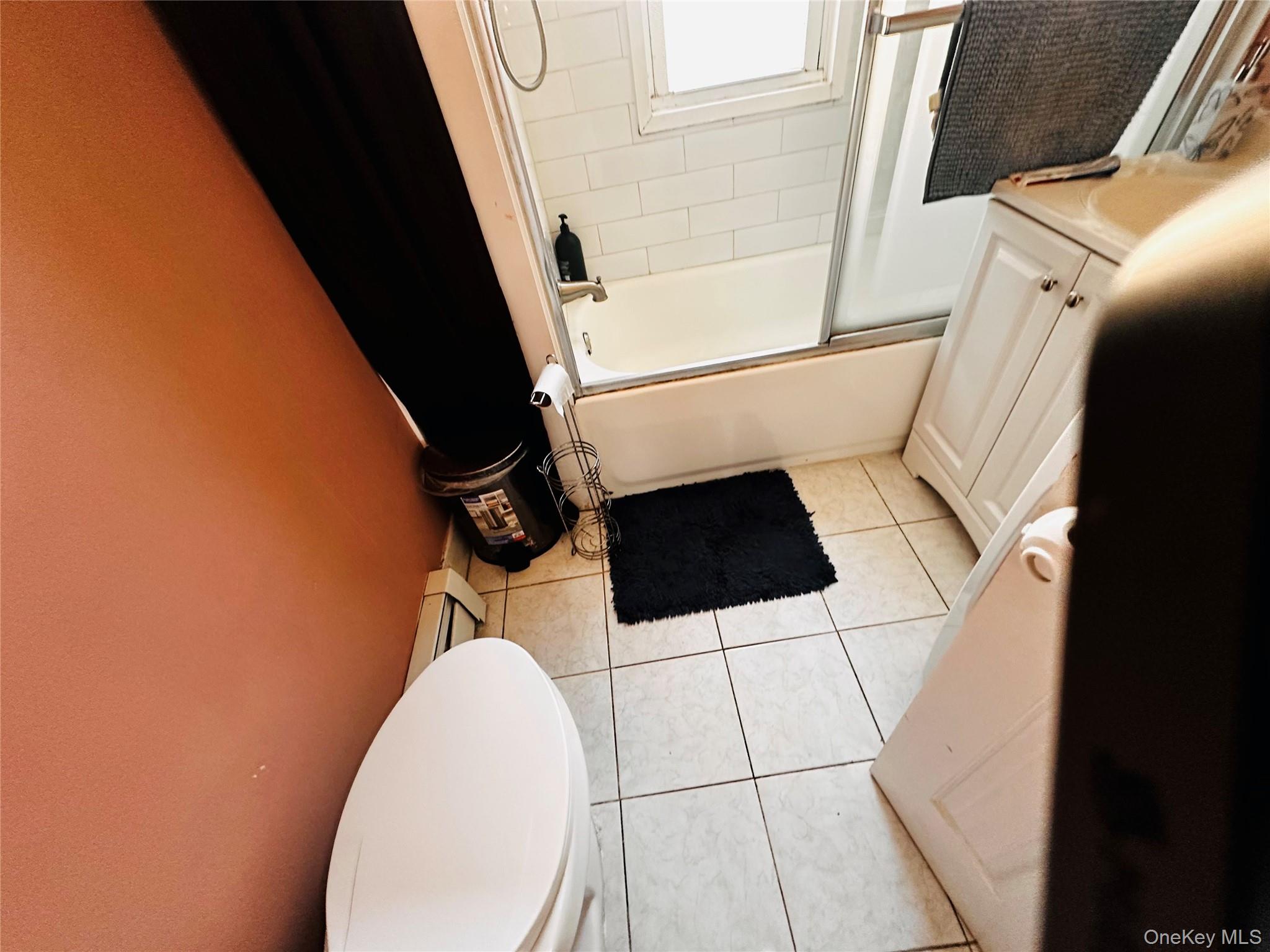 17 Flint Avenue, Hempstead, NY 11550