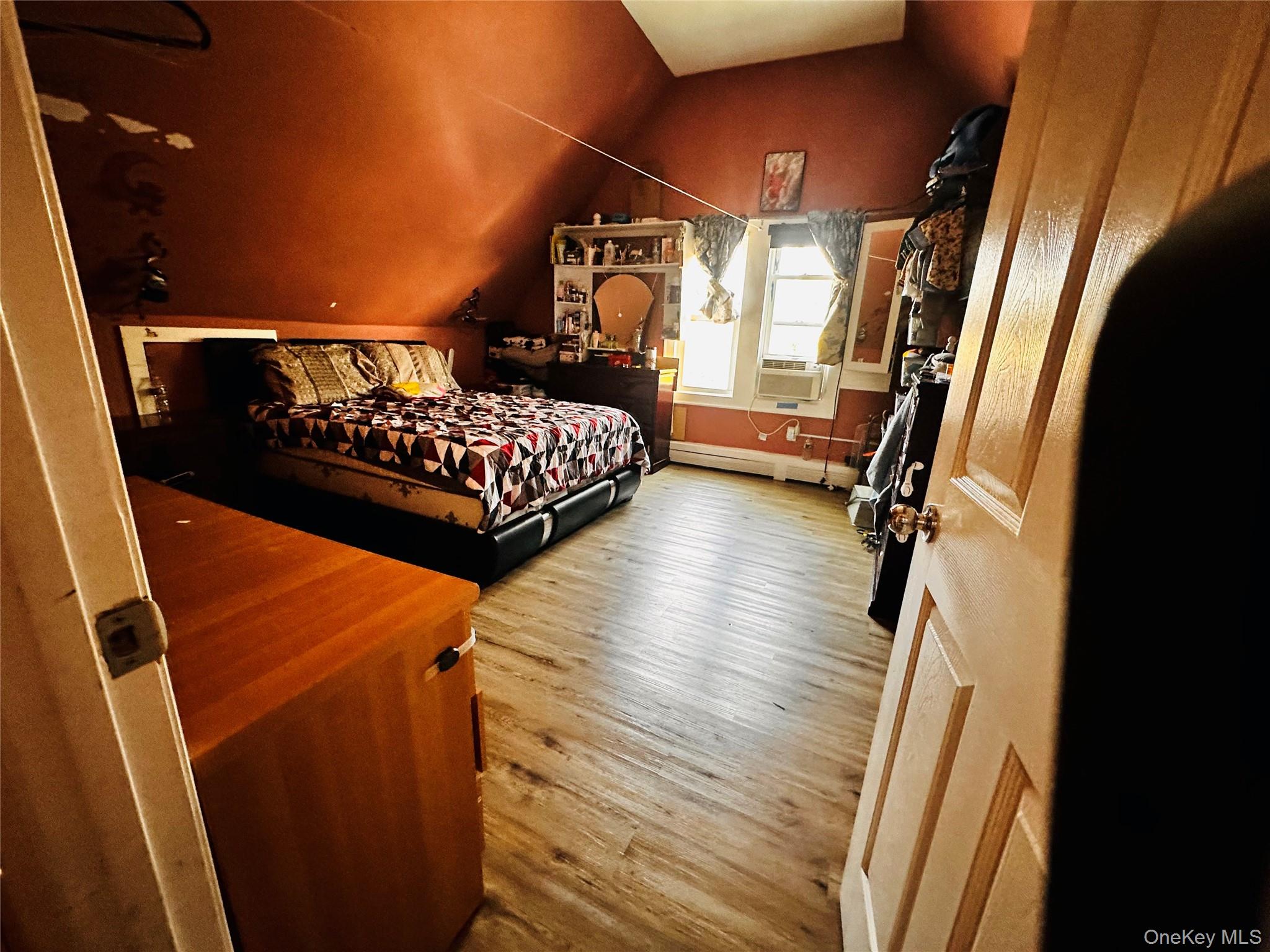 17 Flint Avenue, Hempstead, NY 11550