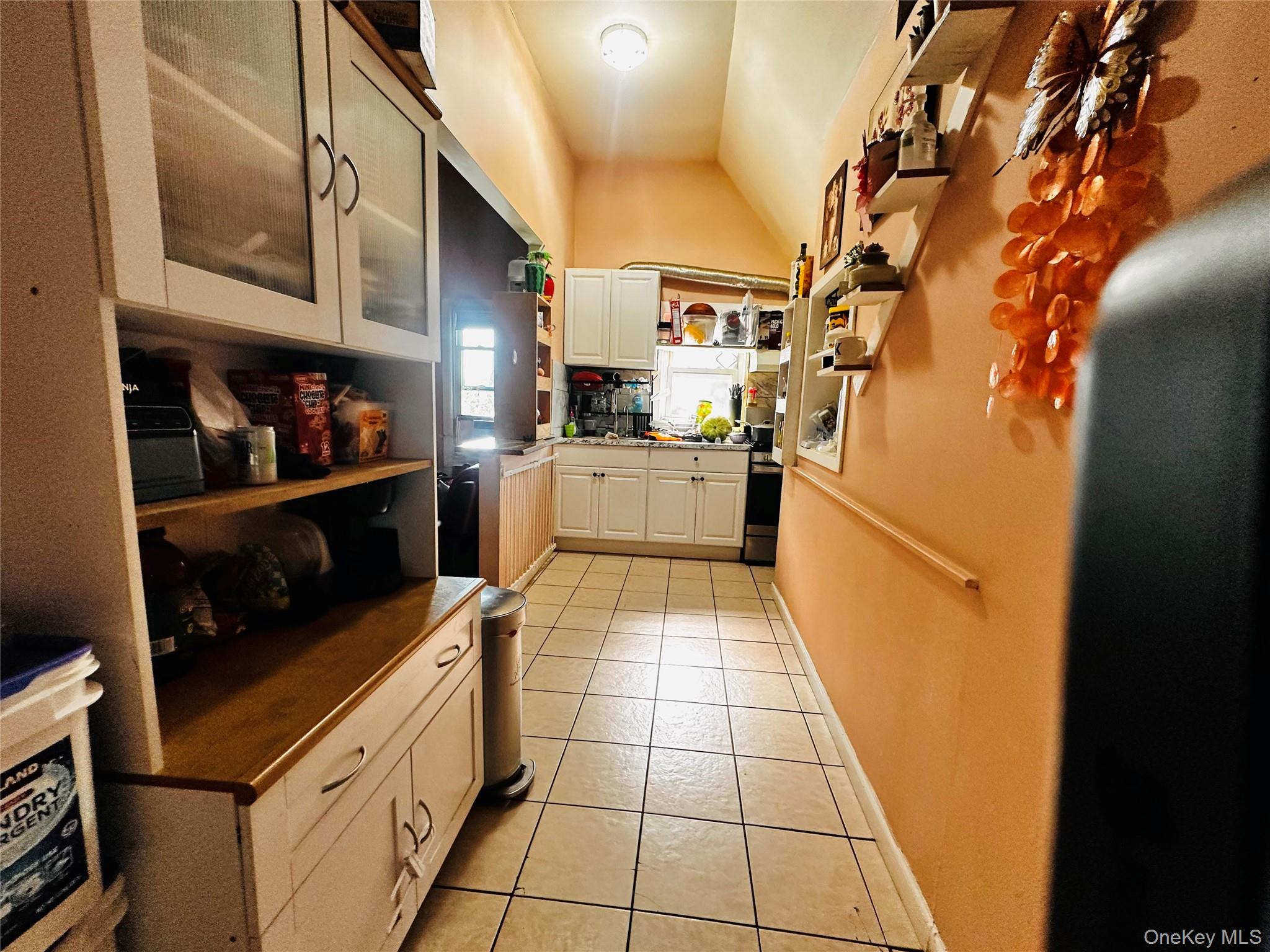 17 Flint Avenue, Hempstead, NY 11550