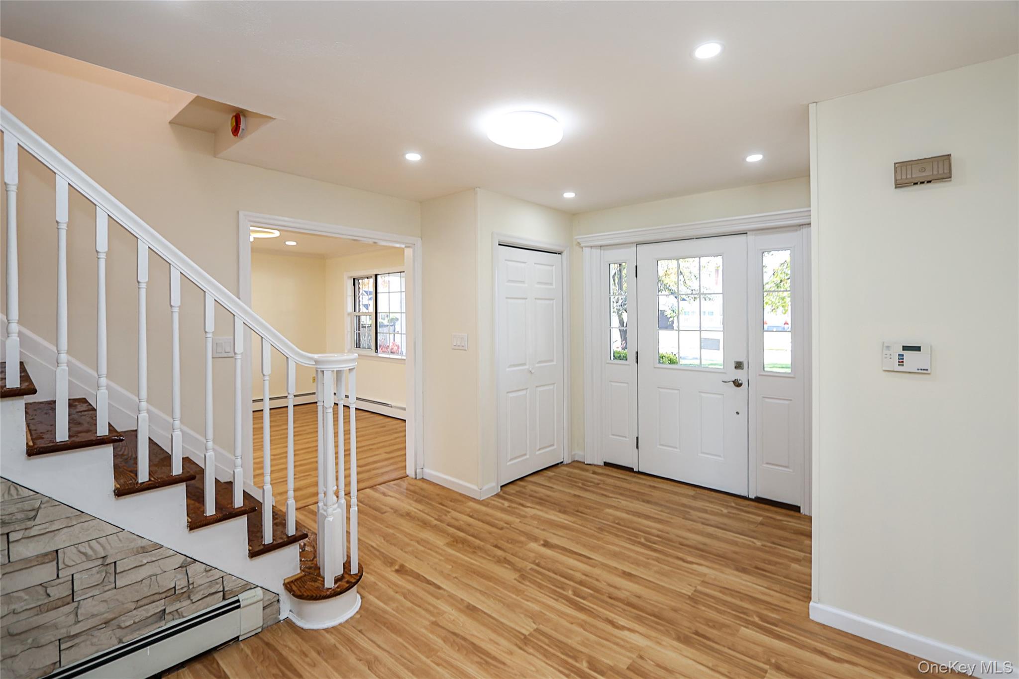 1 Deer Lake Drive, North Babylon, NY 11703