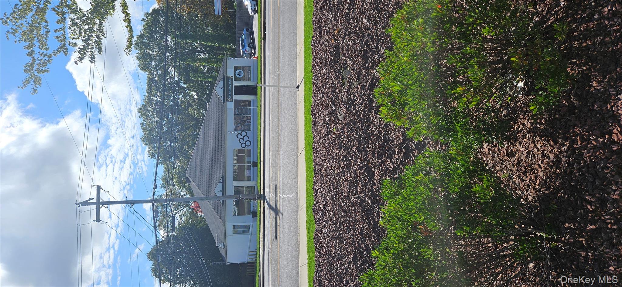 833 Old Country Road, Riverhead, NY 11901