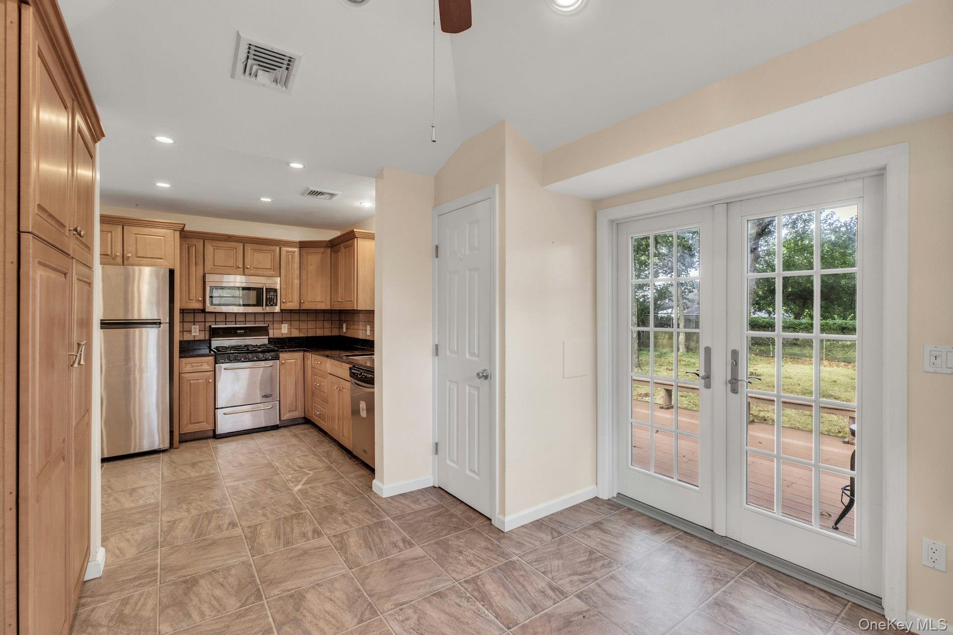 130 Sylvan Avenue, Flanders, NY 11901