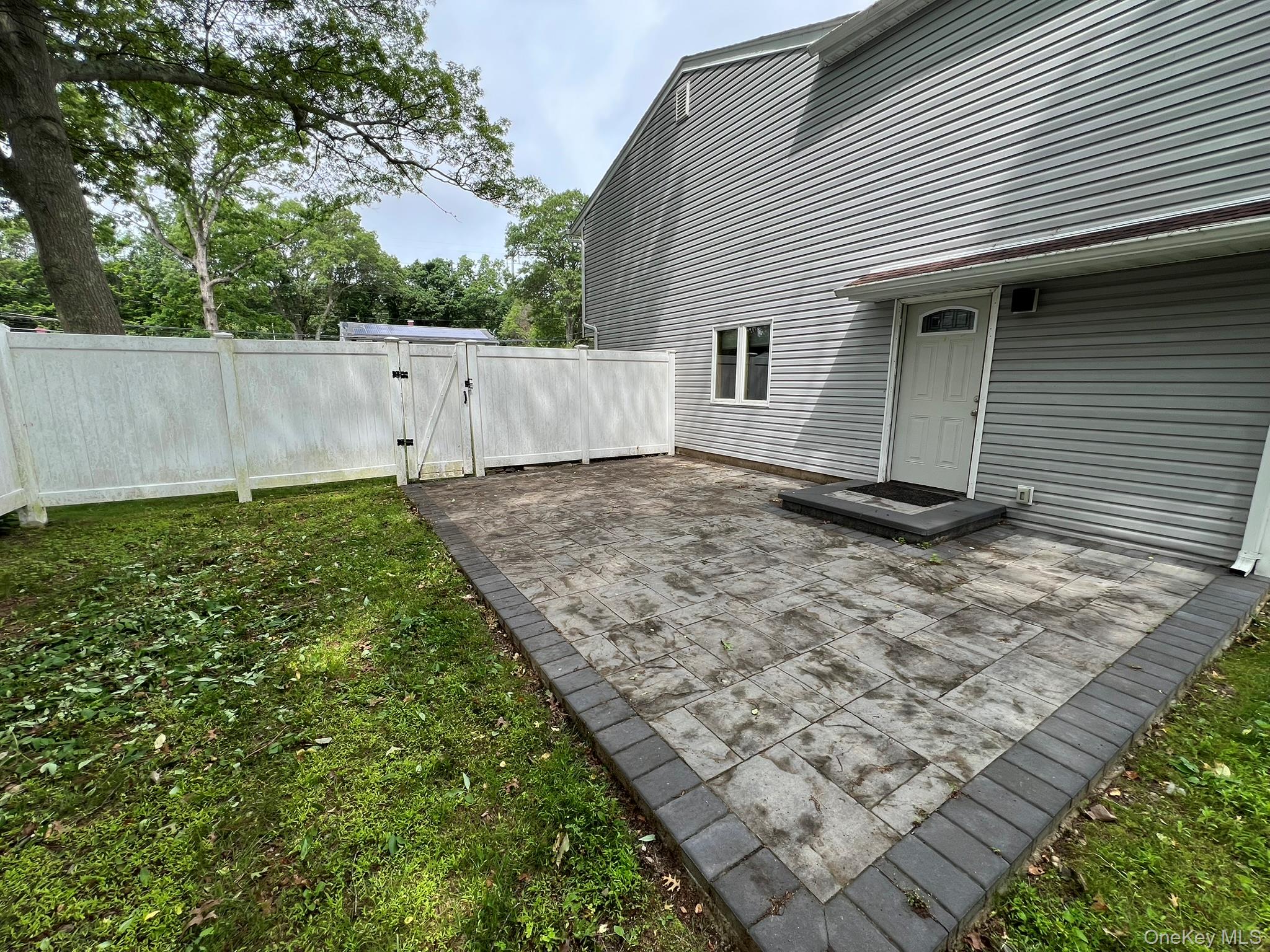 35 Junard Boulevard, Port Jefferson Station, NY 11776