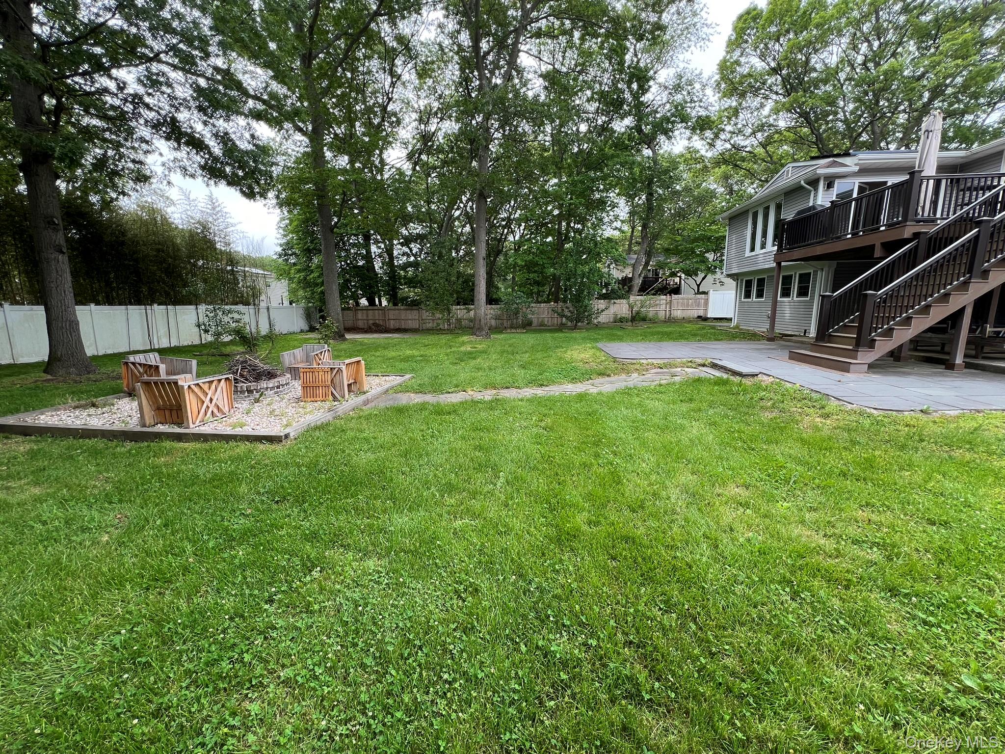 35 Junard Boulevard, Port Jefferson Station, NY 11776