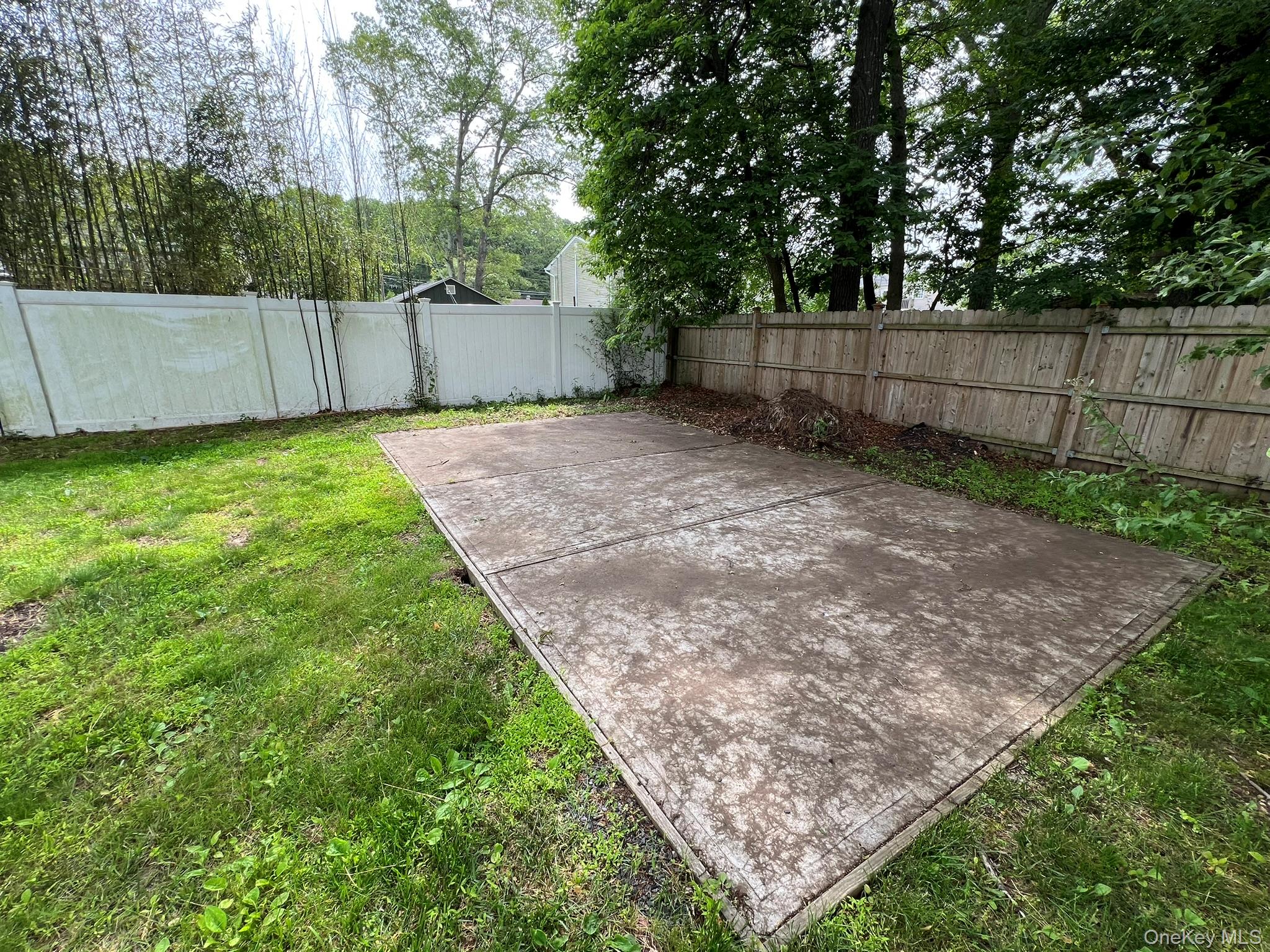 35 Junard Boulevard, Port Jefferson Station, NY 11776