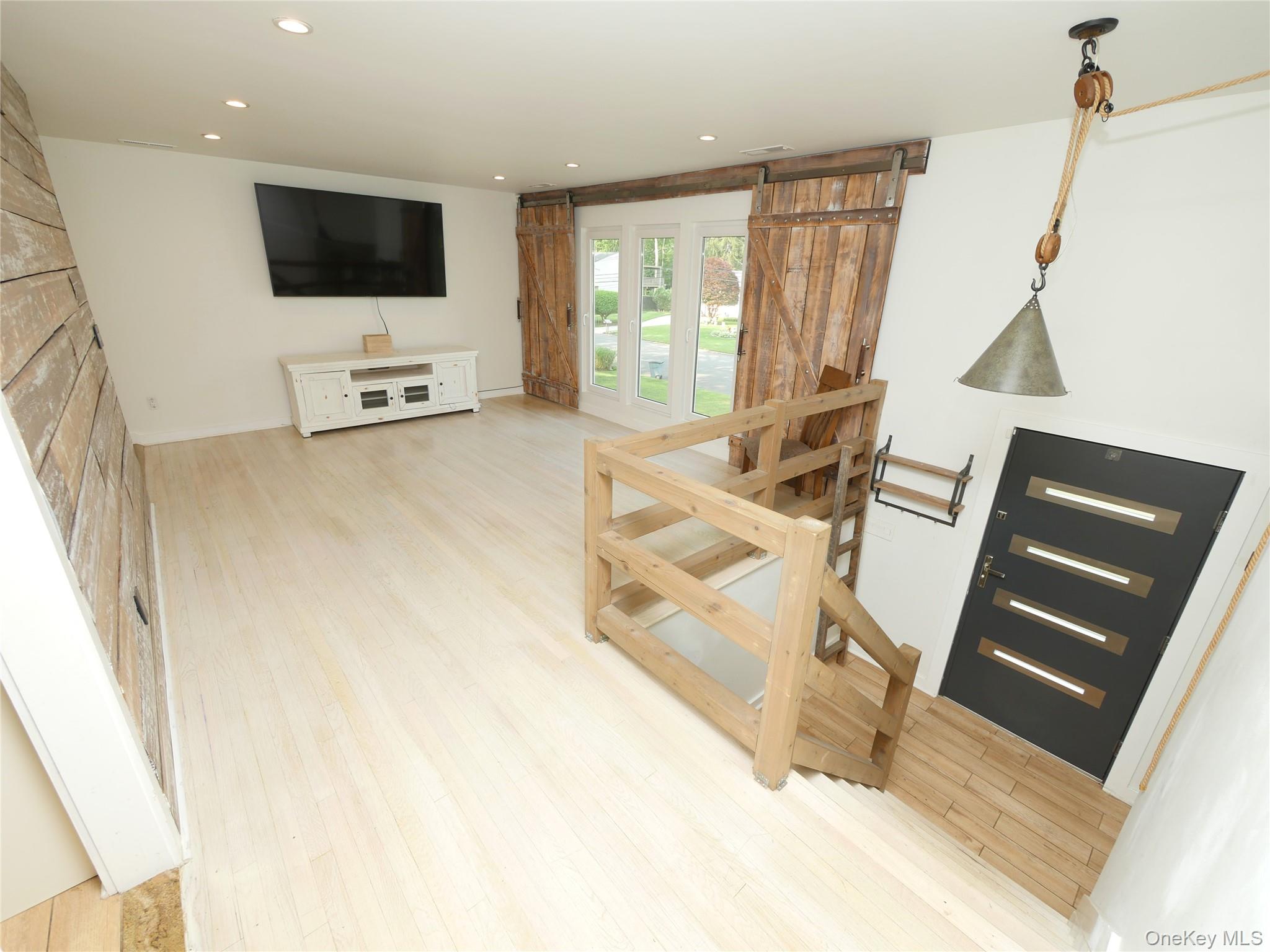 35 Junard Boulevard, Port Jefferson Station, NY 11776