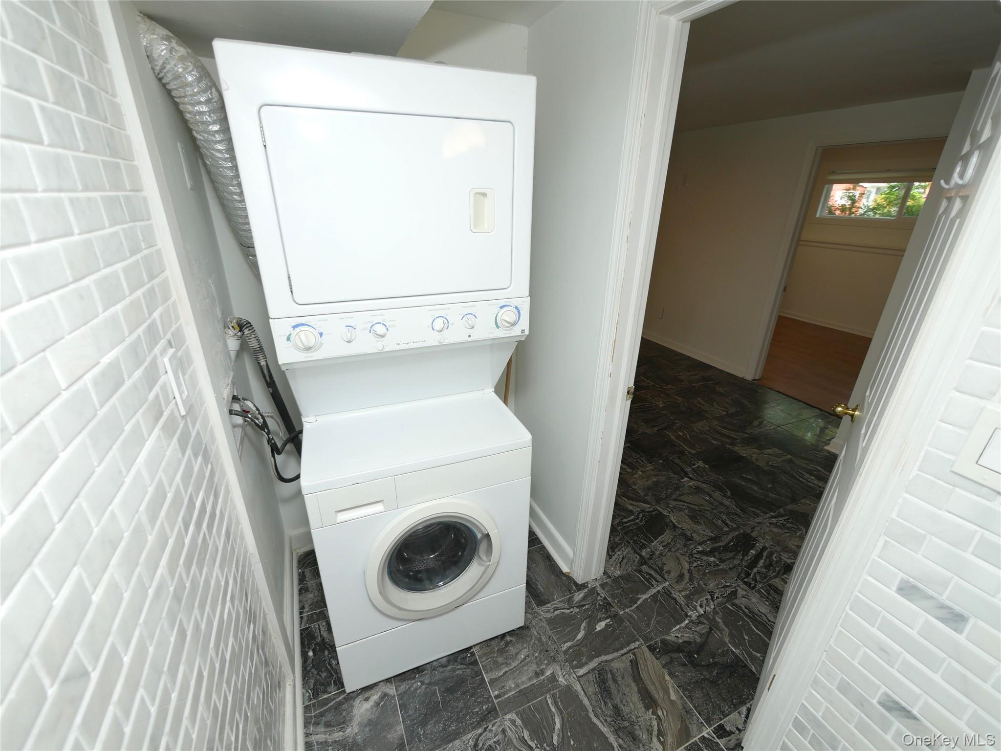 35 Junard Boulevard, Port Jefferson Station, NY 11776