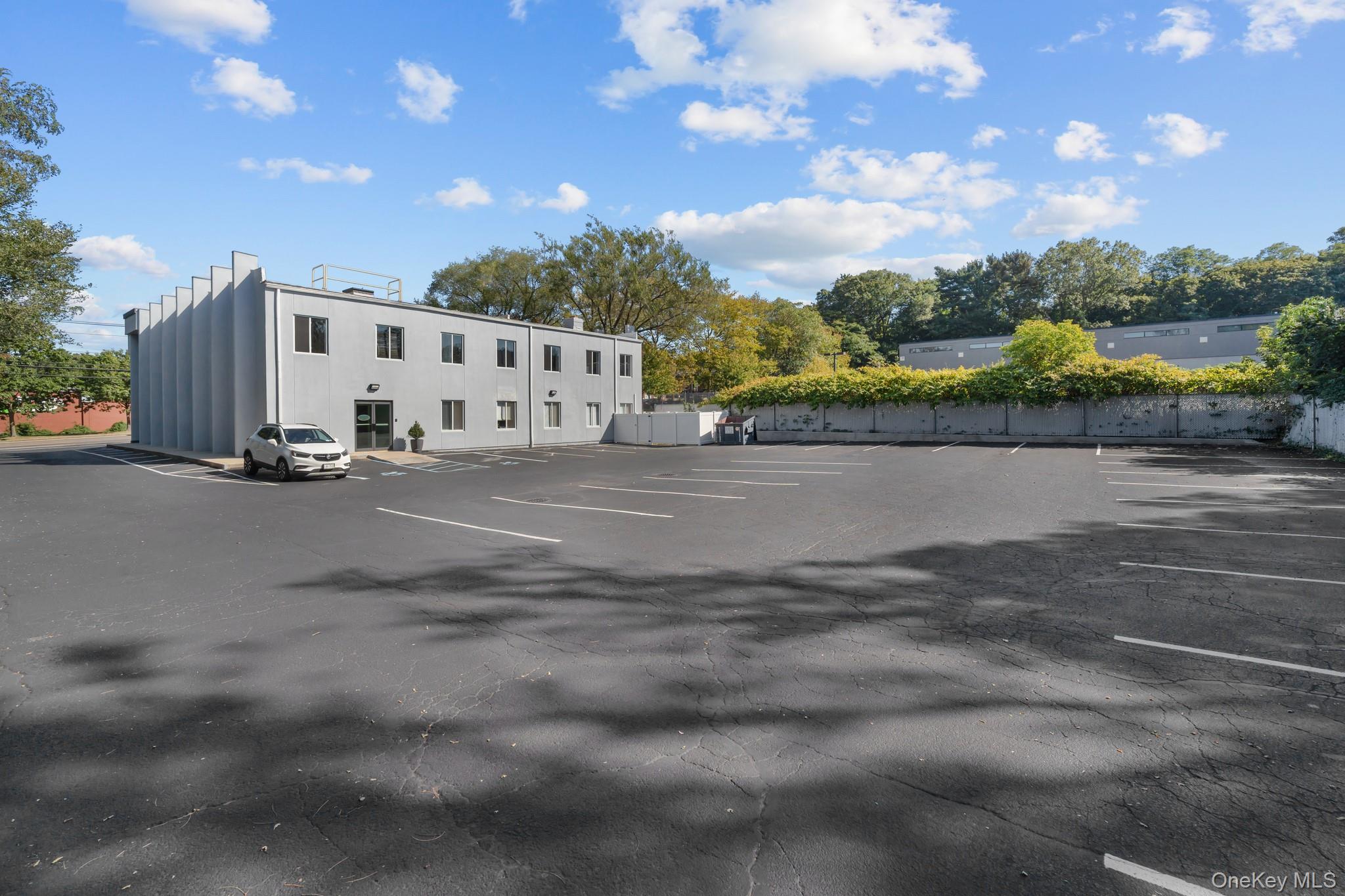 308 W Main Street # 203, Smithtown, NY 11787