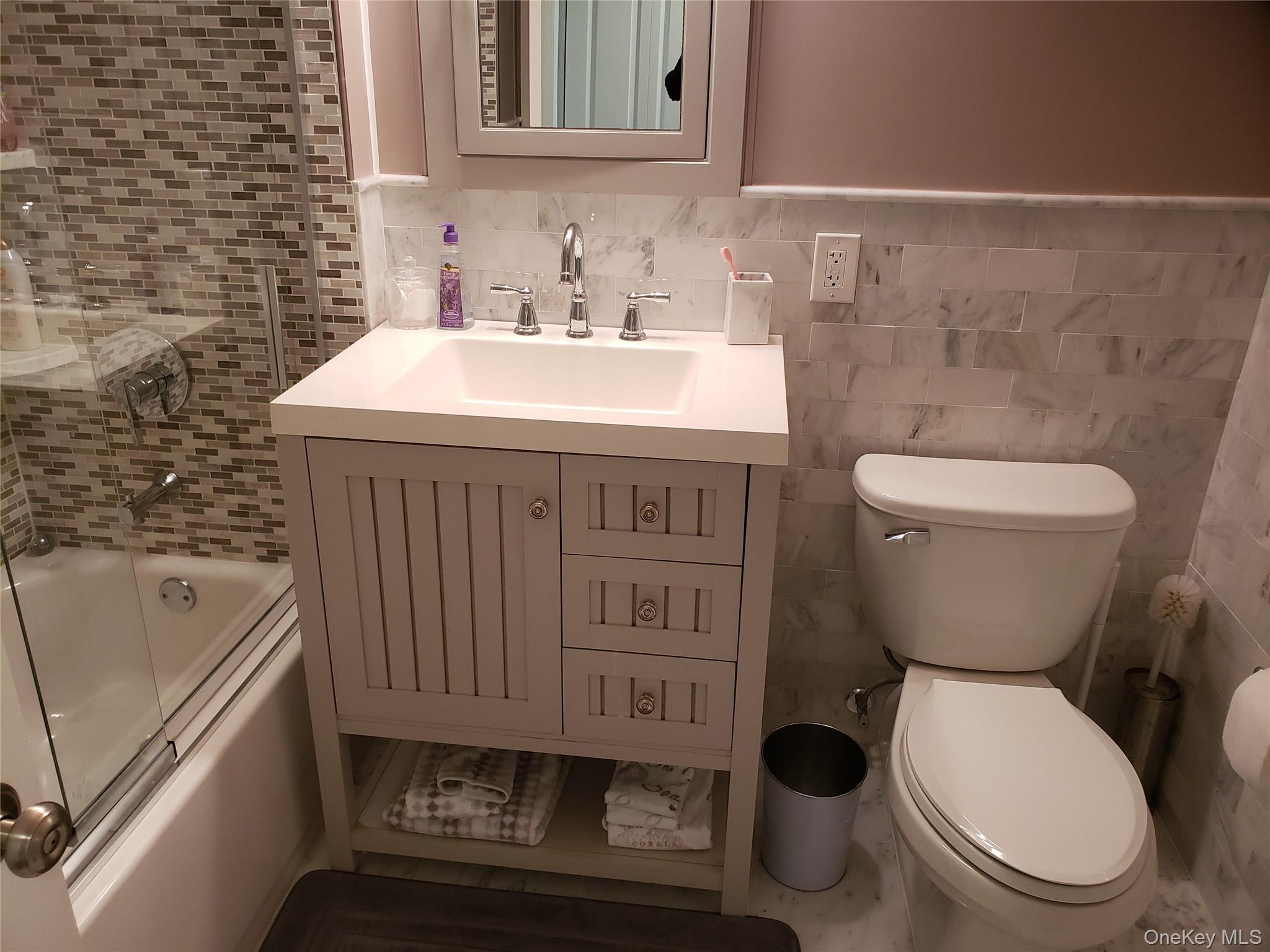 100 W Broadway # 7L, Long Beach, NY 11561