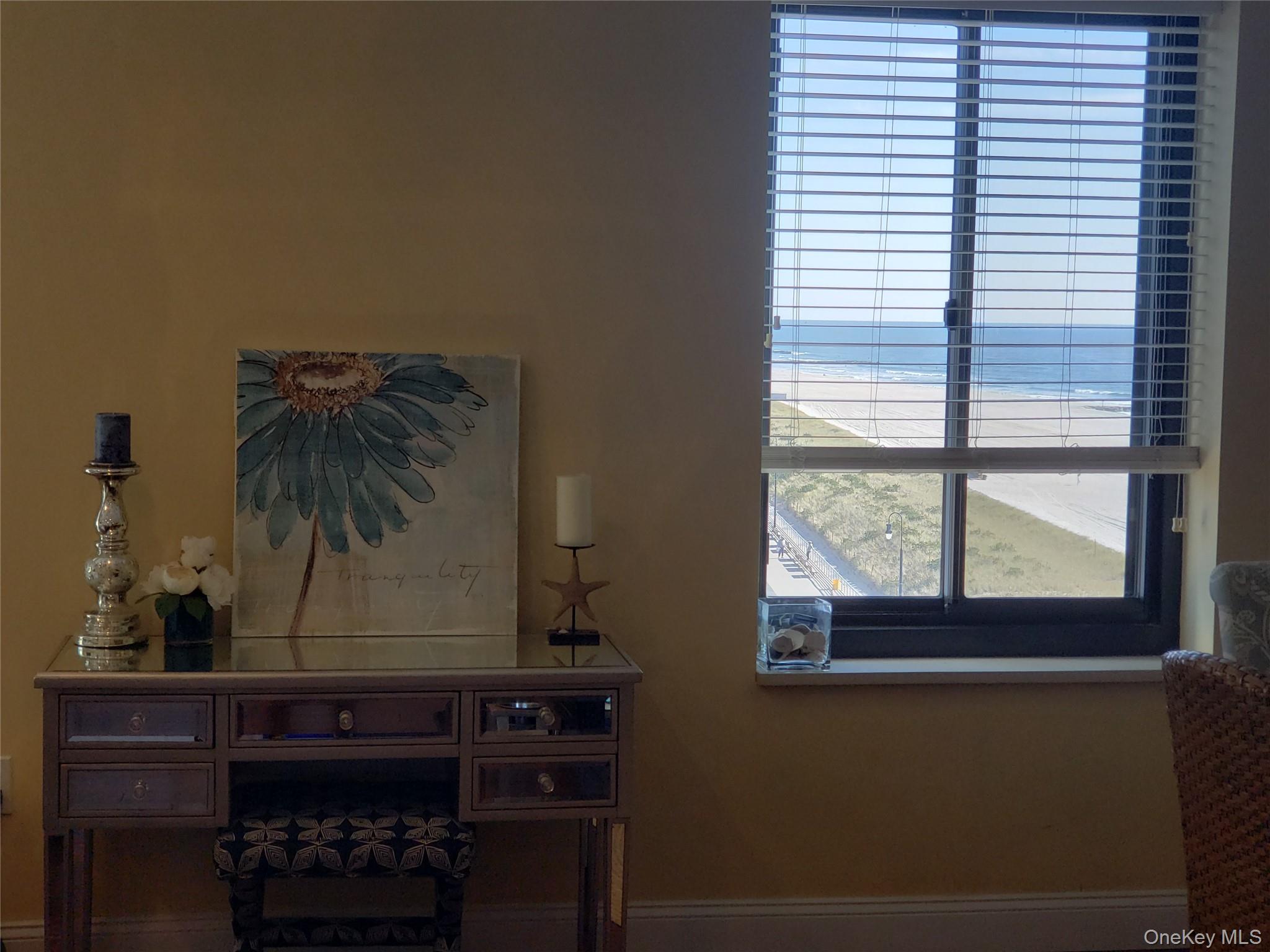 100 W Broadway # 7L, Long Beach, NY 11561