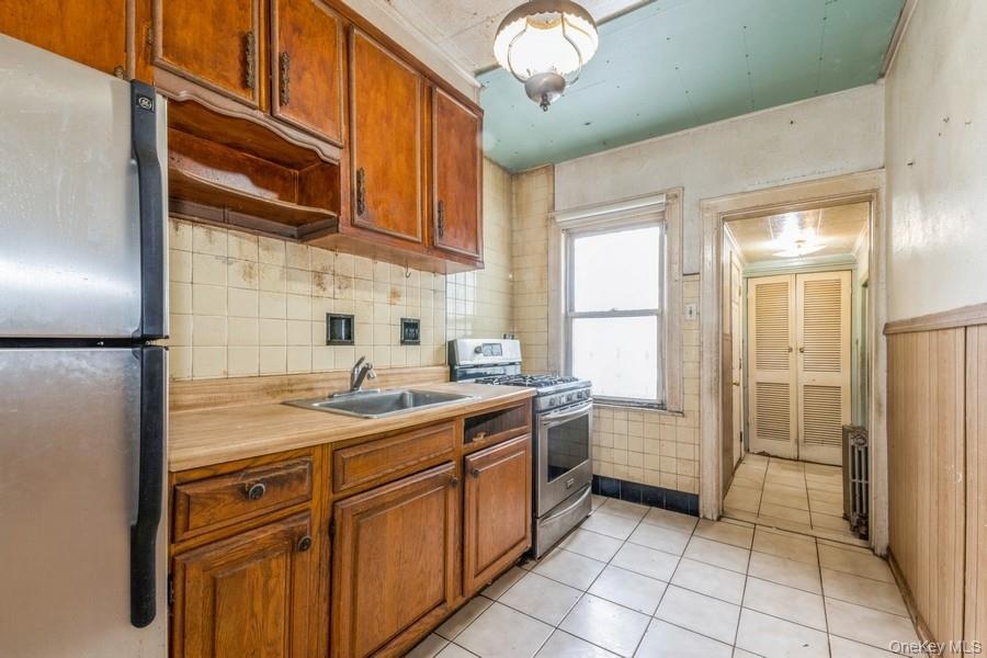 51-30A 47th Street, Woodside, NY 11377