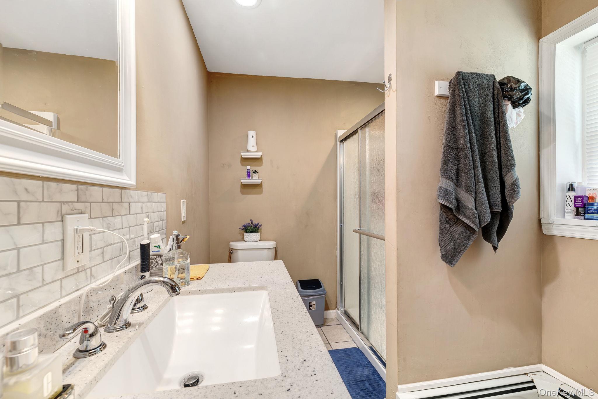 6 Farmstead Road, New Windsor, NY 12553