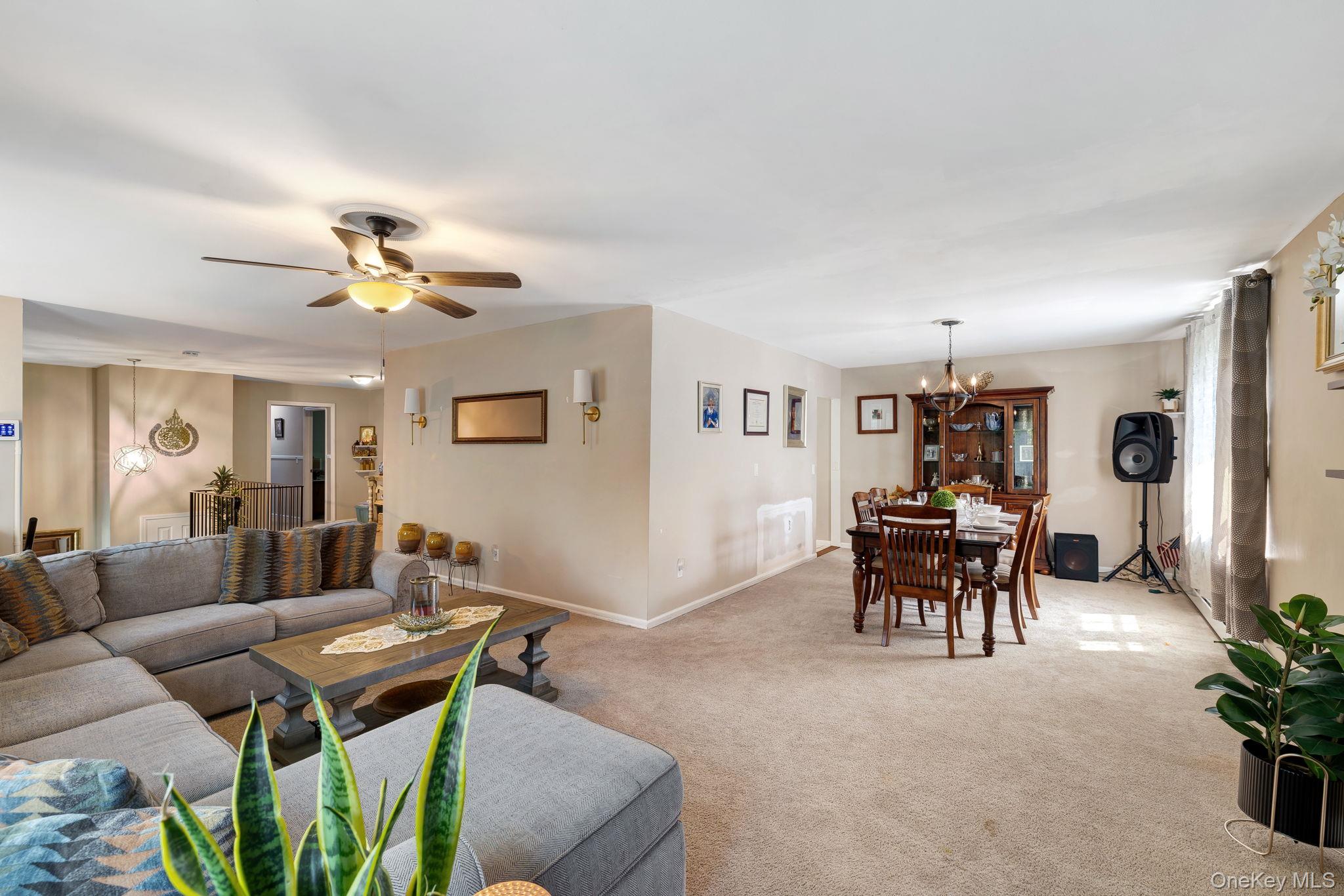 6 Farmstead Road, New Windsor, NY 12553