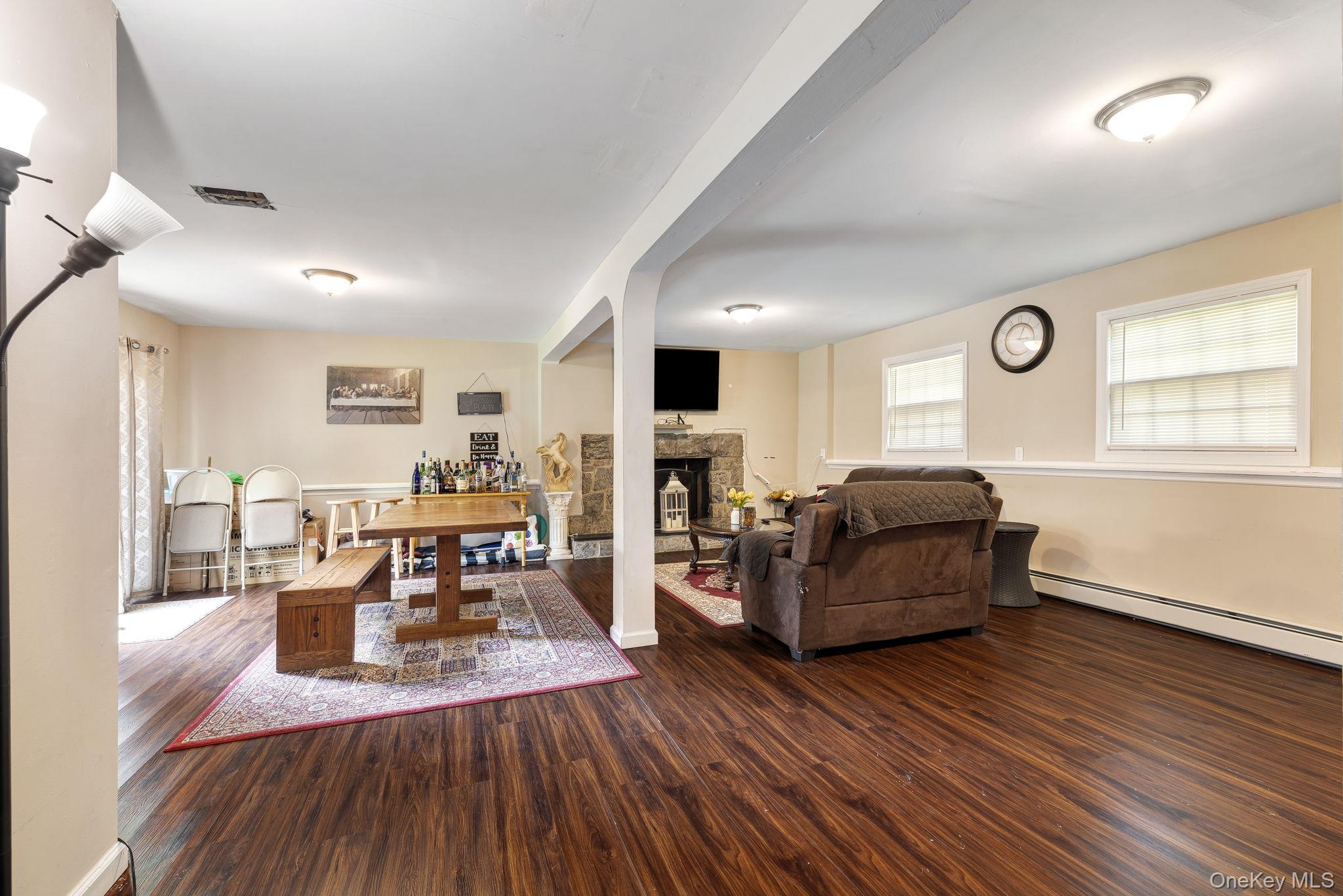 6 Farmstead Road, New Windsor, NY 12553