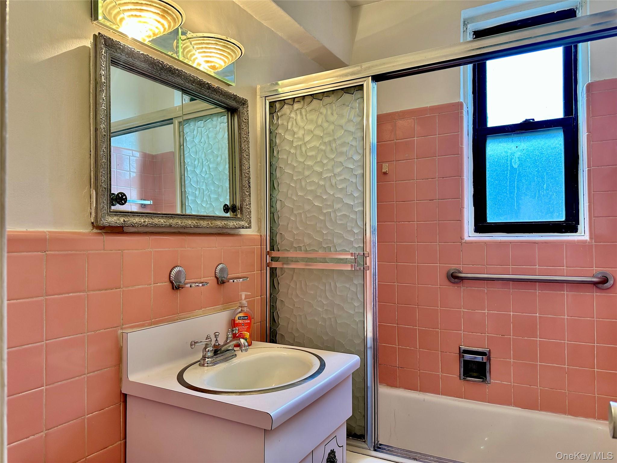 83-77 Woodhaven Boulevard # 2A, Woodhaven, NY 11421