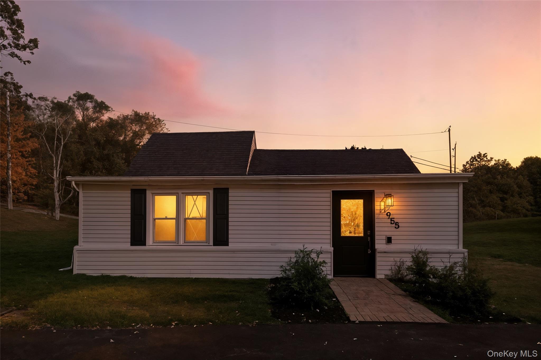 955 State Route 32, Wallkill, NY 12589