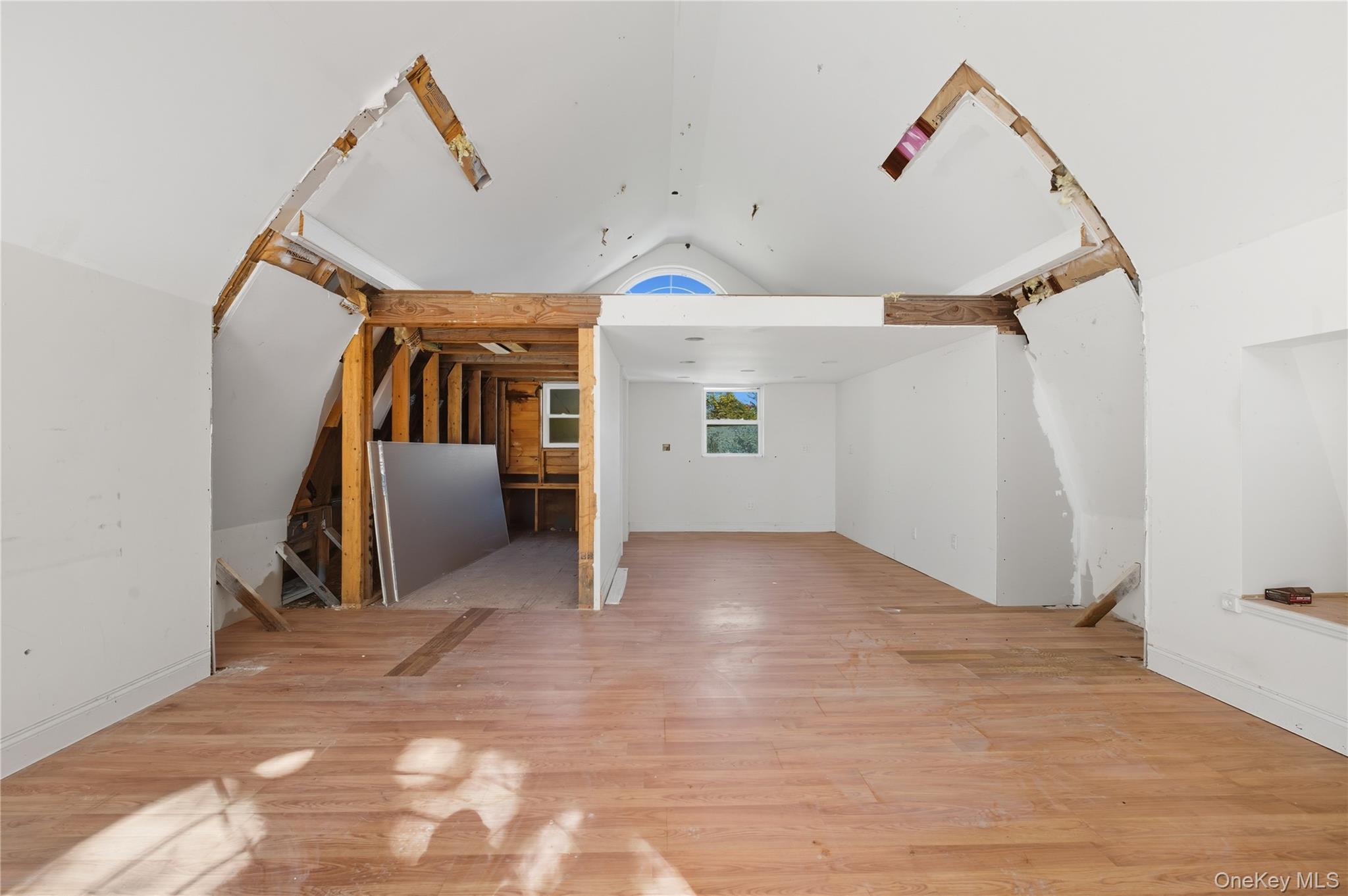 955 State Route 32, Wallkill, NY 12589