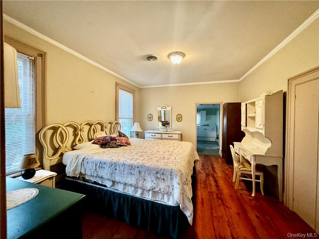 255 Howells Road, Middletown, NY 10940