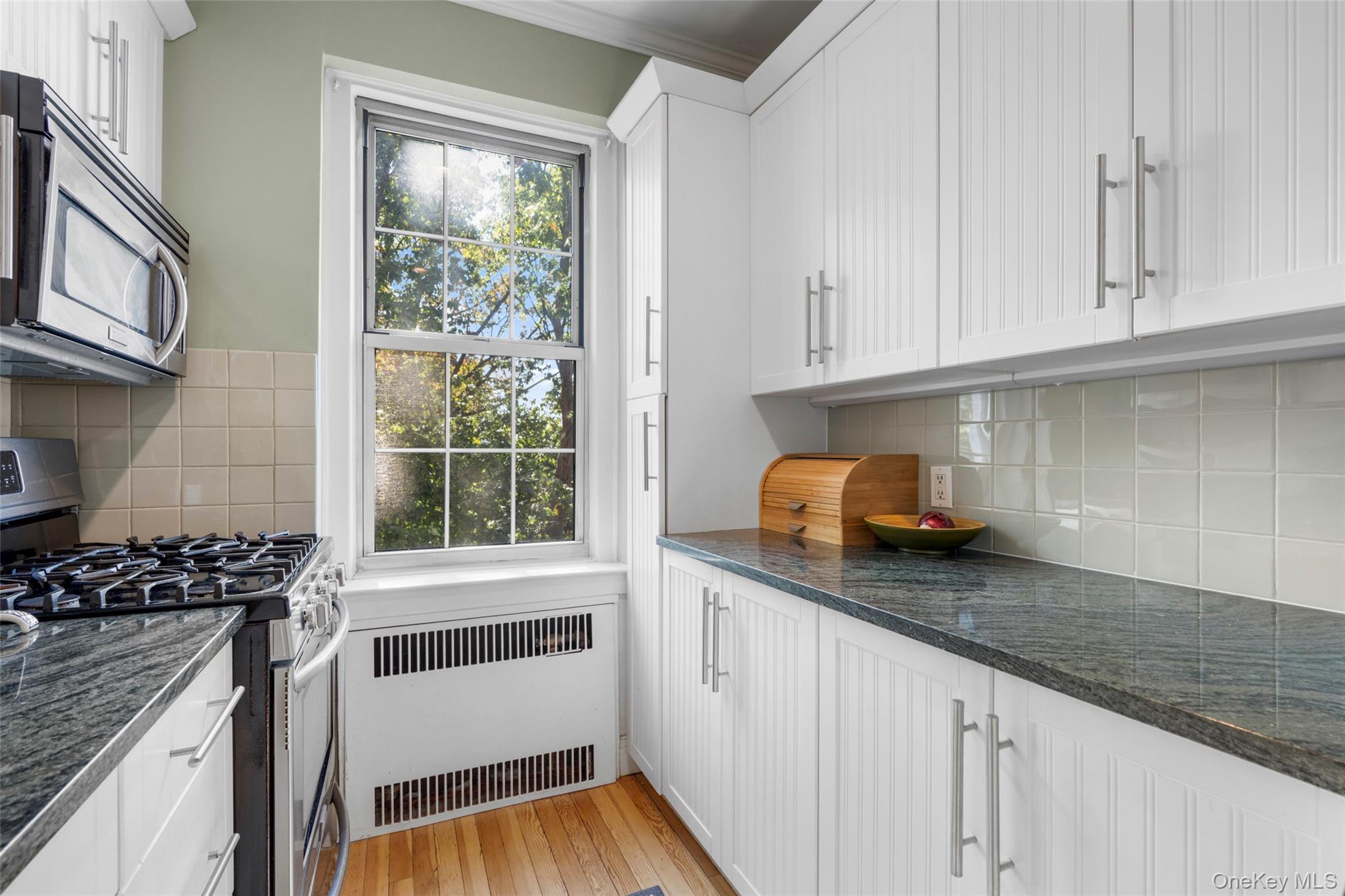 21 N Chatsworth Avenue # 4N, Larchmont, NY 10538