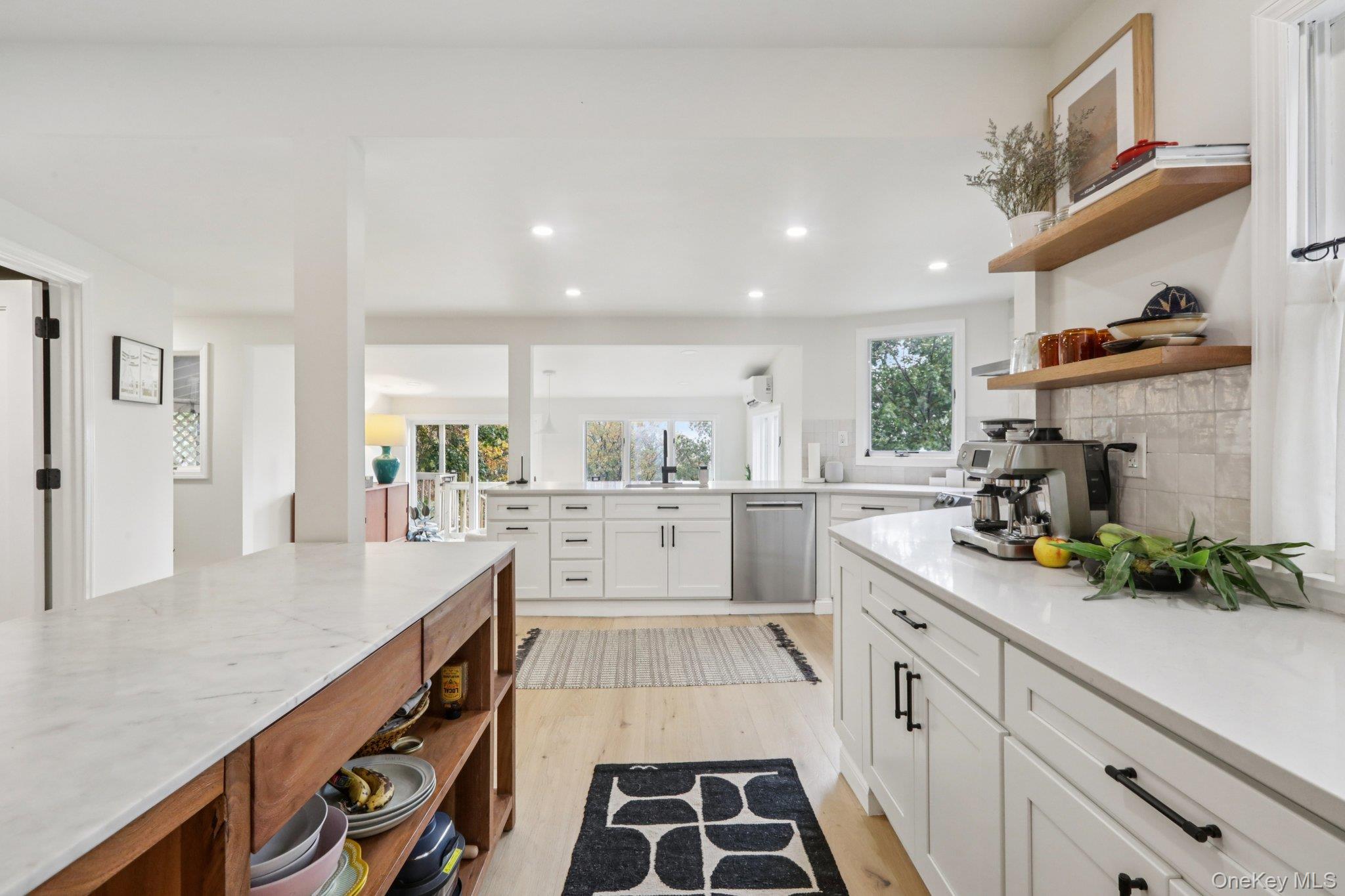 2 Erica Lane, Greenwood Lake, NY 10925