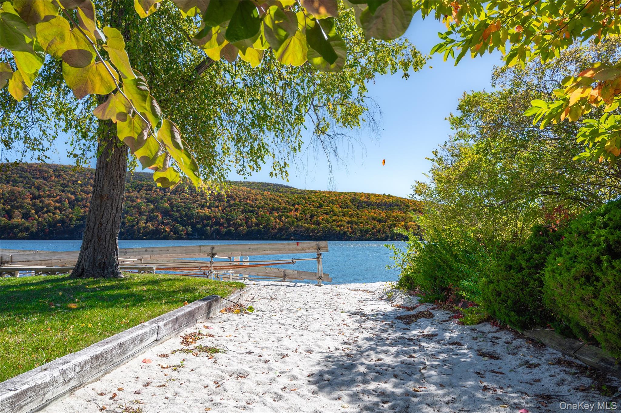 2 Erica Lane, Greenwood Lake, NY 10925