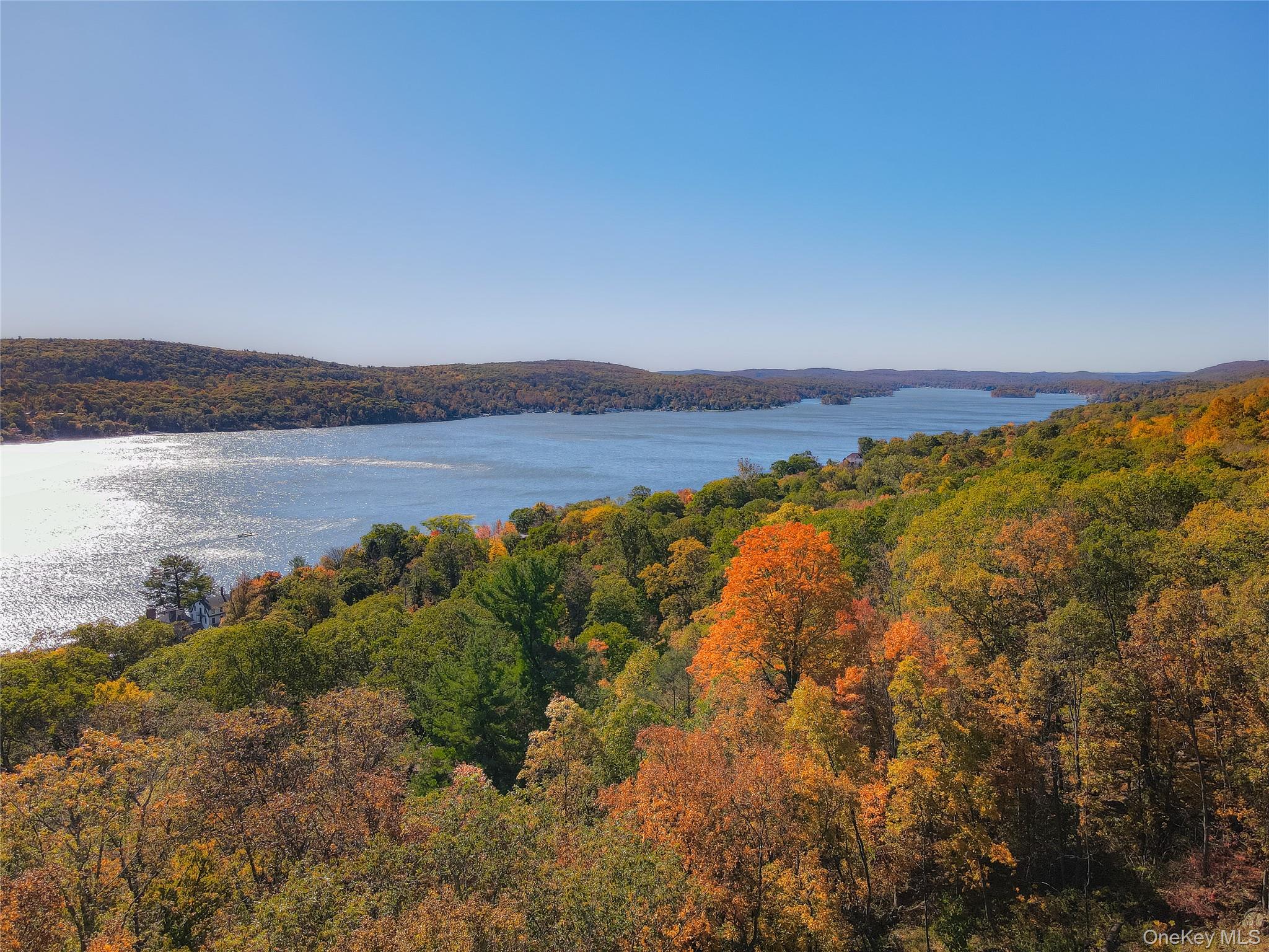 2 Erica Lane, Greenwood Lake, NY 10925