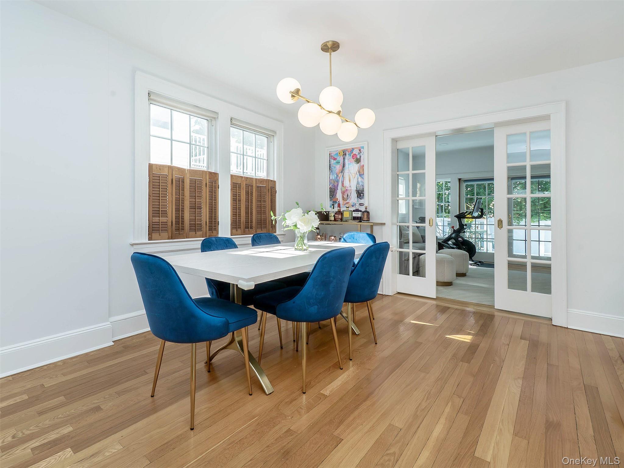 46 Hillview Avenue, Port Washington, NY 11050