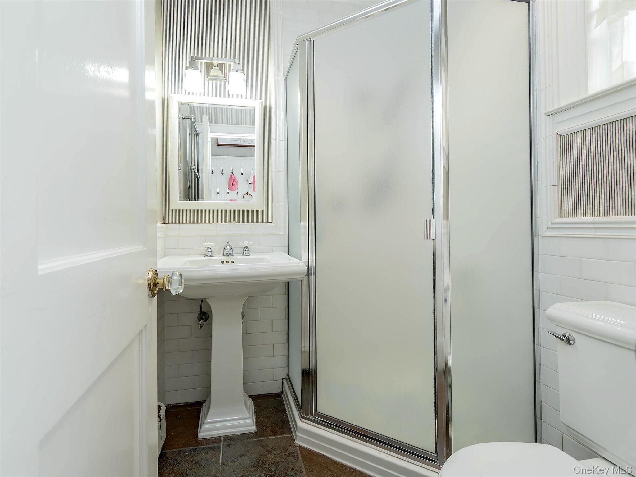 46 Hillview Avenue, Port Washington, NY 11050