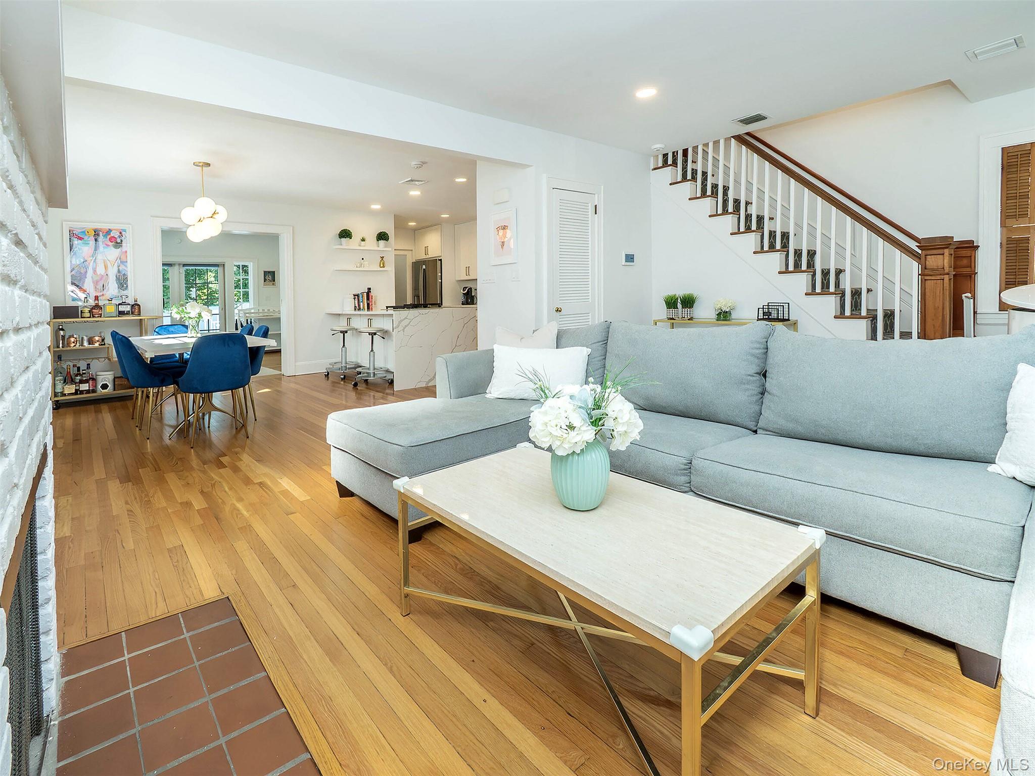 46 Hillview Avenue, Port Washington, NY 11050