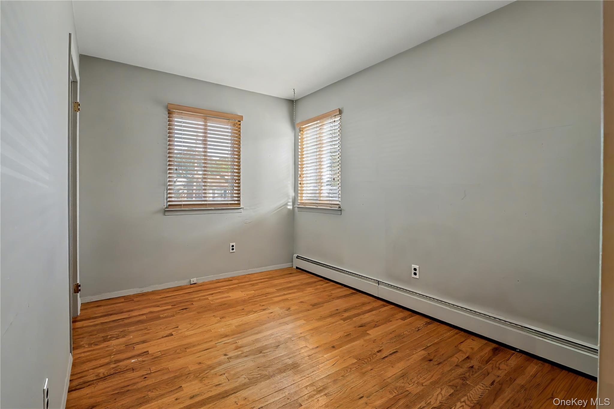 14 Campbell Street, Amityville, NY 11701