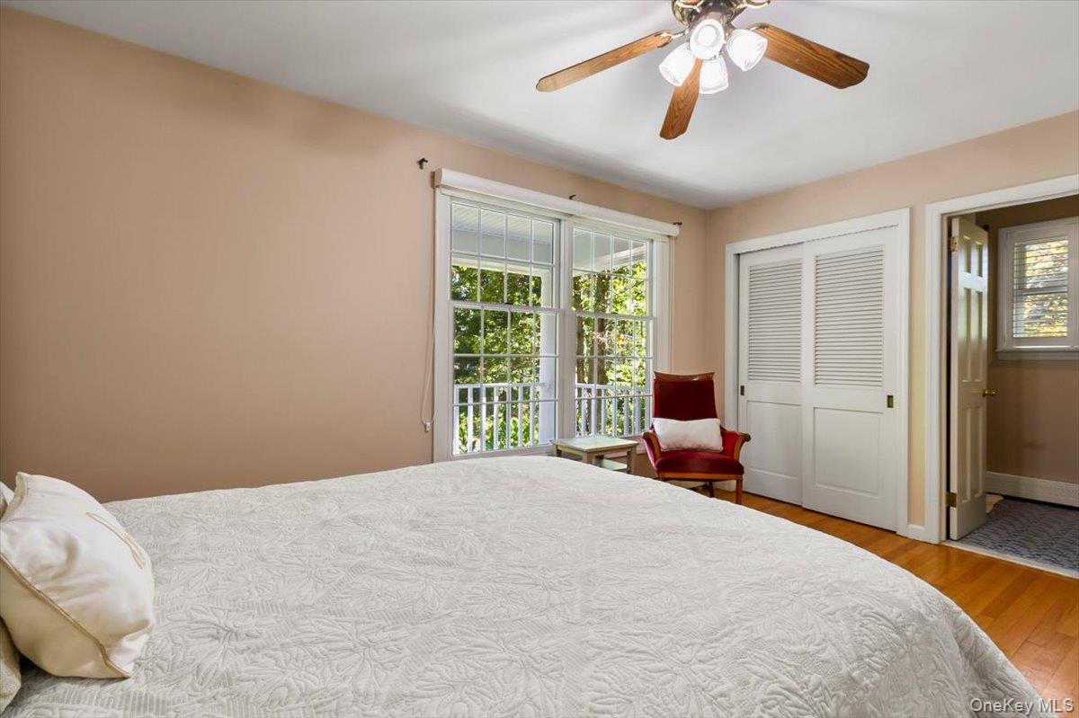 33 Park Drive, Putnam Valley, NY 10579